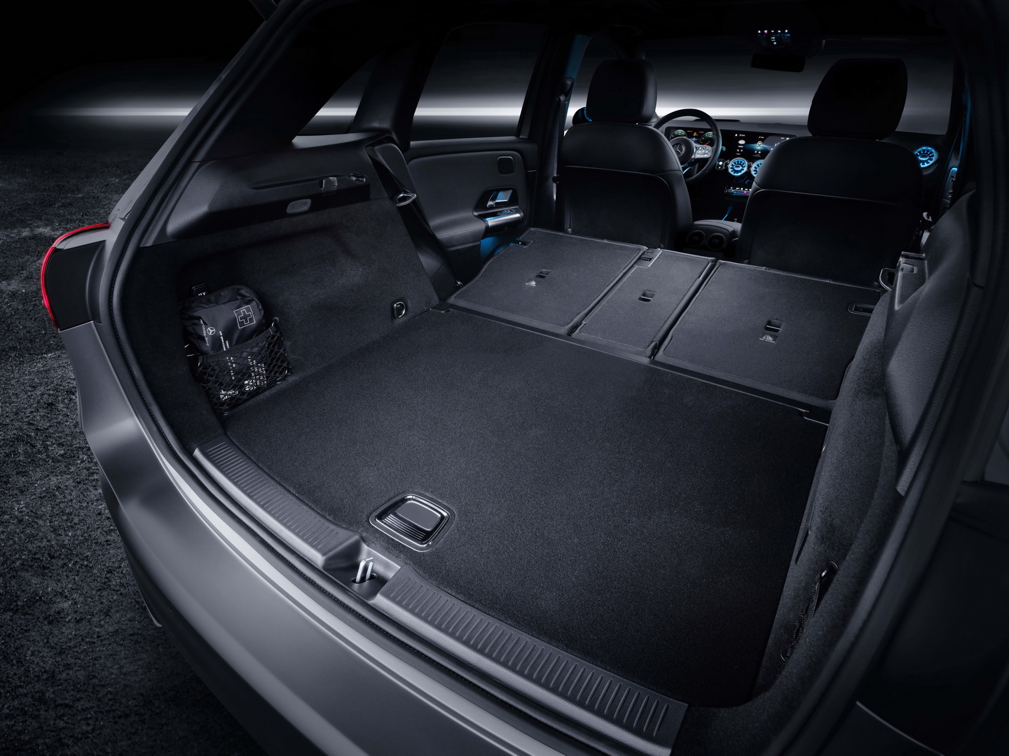 Mercedes-Benz B-Klasse, W 247, 2018 // Mercedes-Benz B-Class, W All-New Mercedes B-Class Lands In Paris With Fresh Looks And Tech