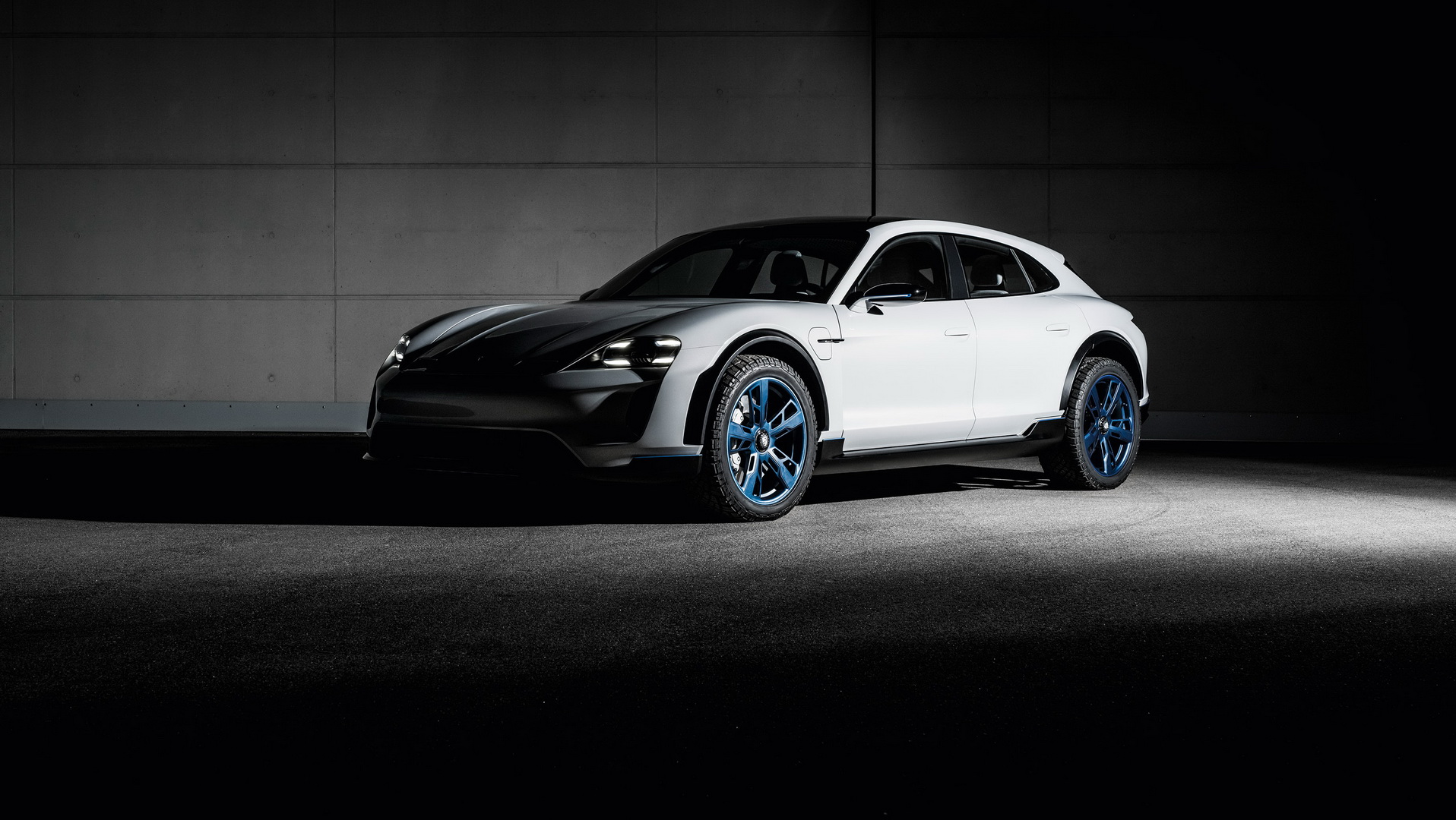 porsche mission e cross turismo concept 20 Porsche Confirms Mission E Cross Turismo For Production