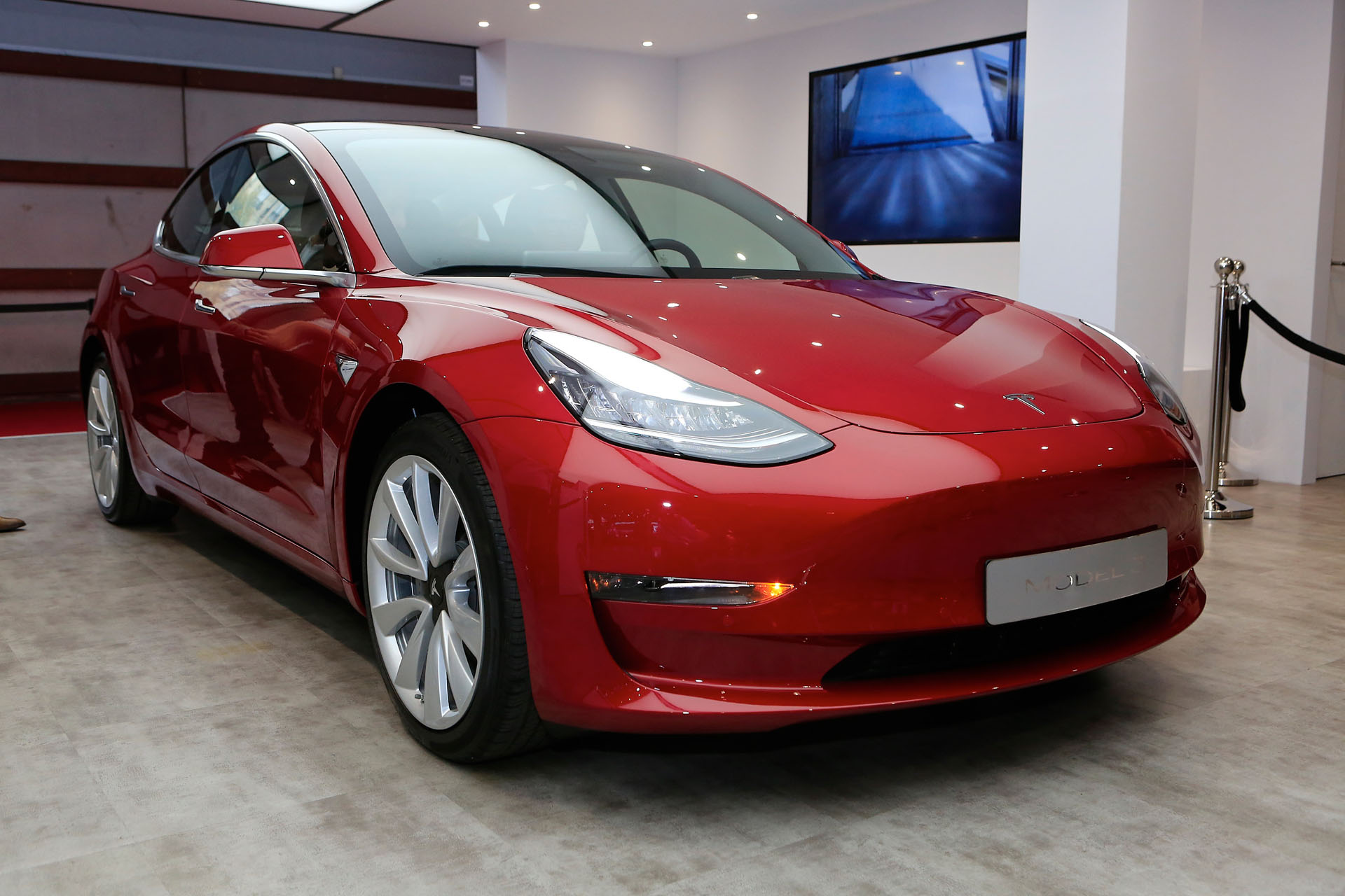 Auto Salon Paris / Mondial Paris Motor Show 2018, France, Paris, 03 Tesla Model 3 Looks Just As At-Home In Paris As It Does In America