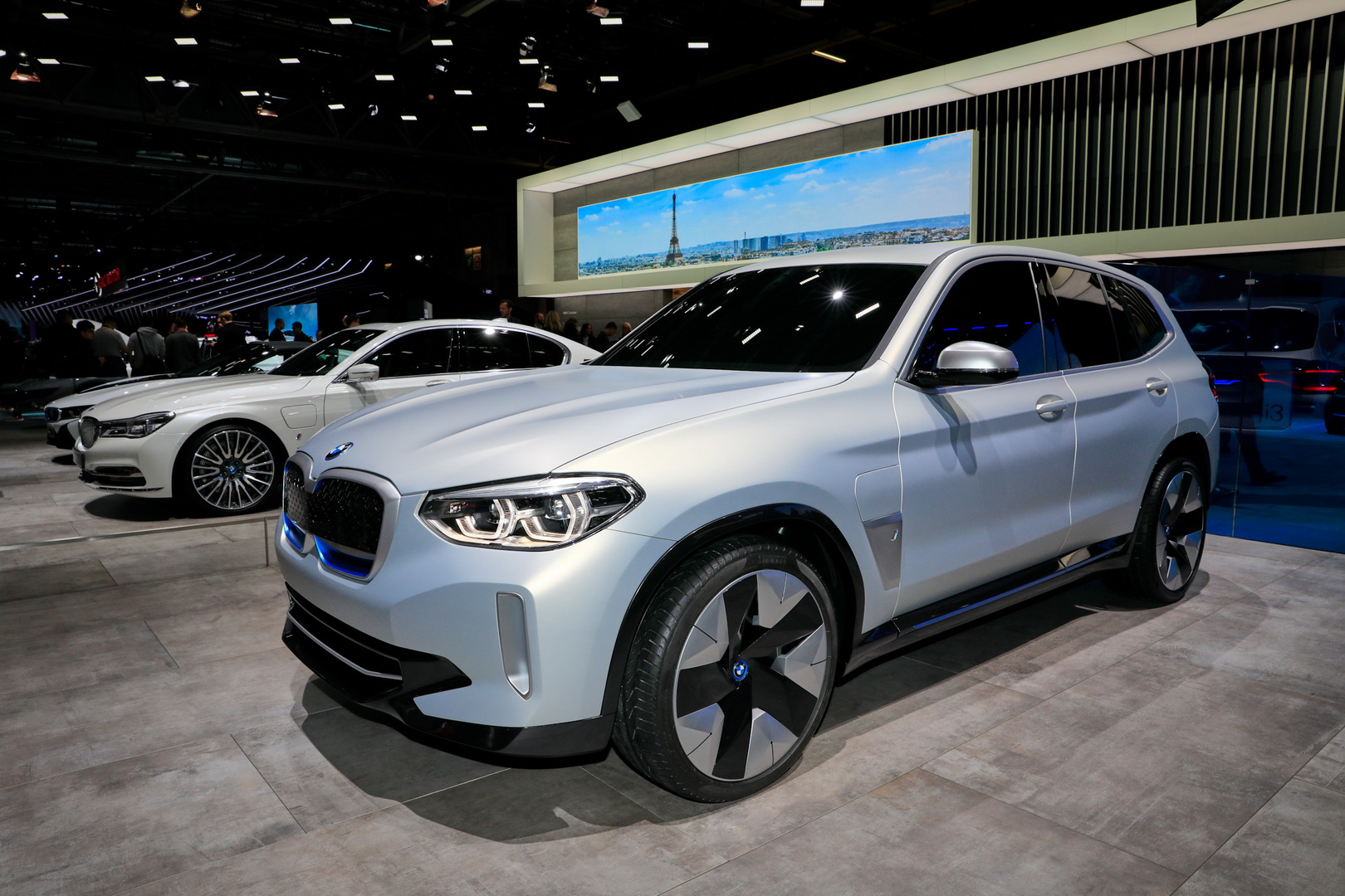 Auto Salon Paris / Mondial Paris Motor Show 2018, France, Paris, 02 BMW R&D Boss Says EV Frenzy Is “Irrational,” Defends Diesel