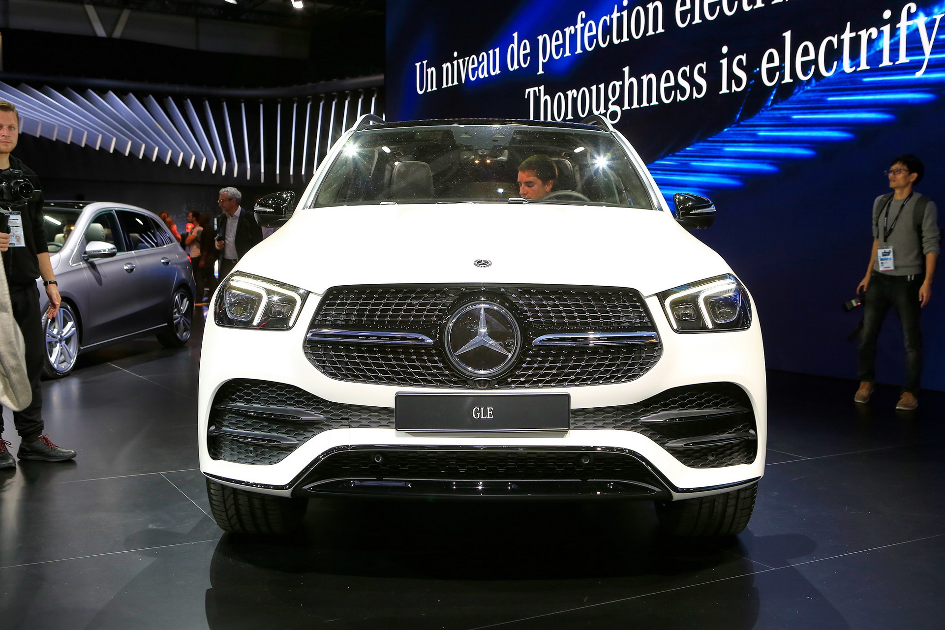 Mercedes B54 2018 Paris Auto Show Gallery: Mercedes-Benz