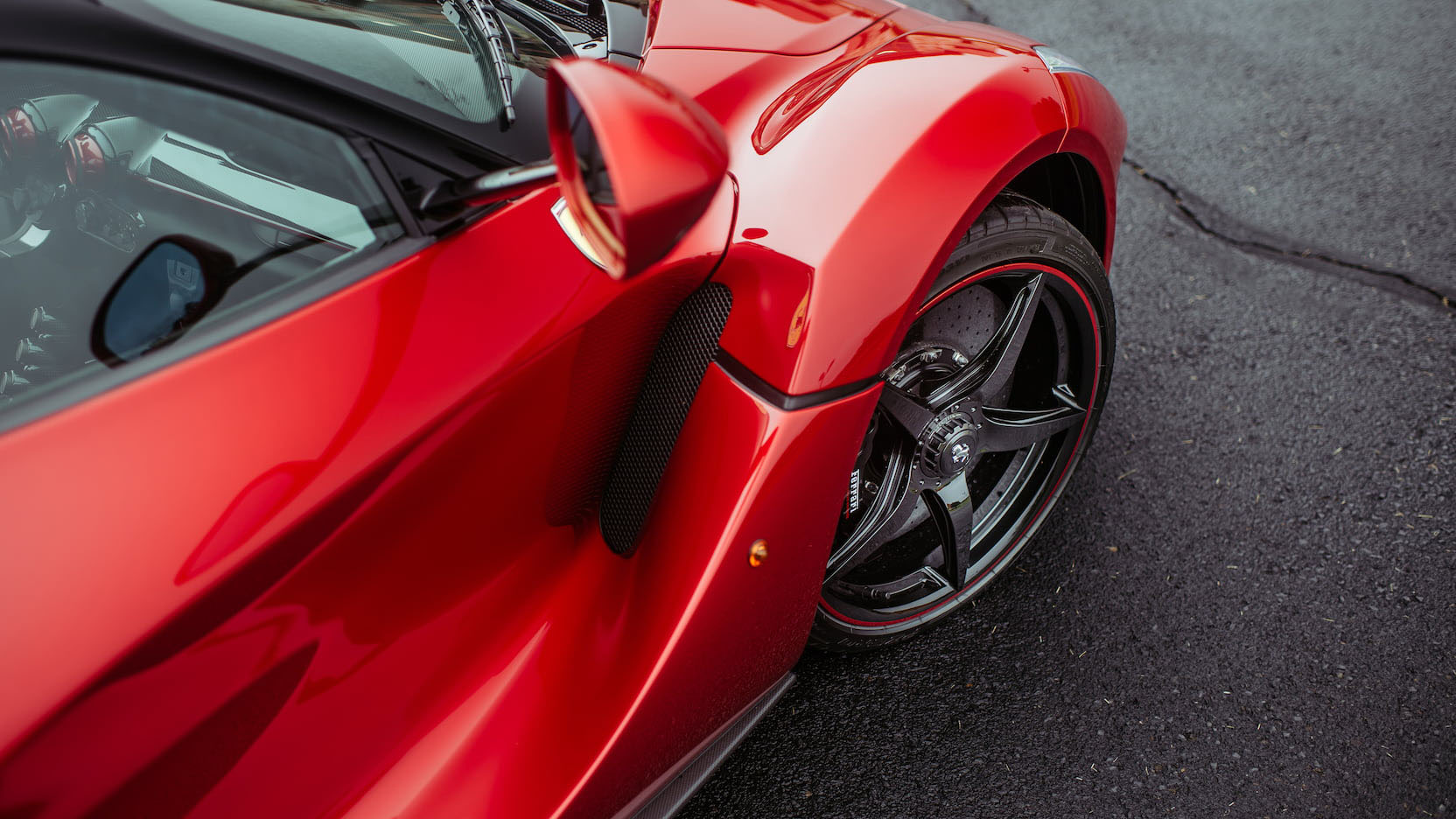 2014 FERRARI LAFERRARI Kissimmee Auction 09 Place The Winning Bids And Take Home This Matching LaFerrari & Aperta Duo