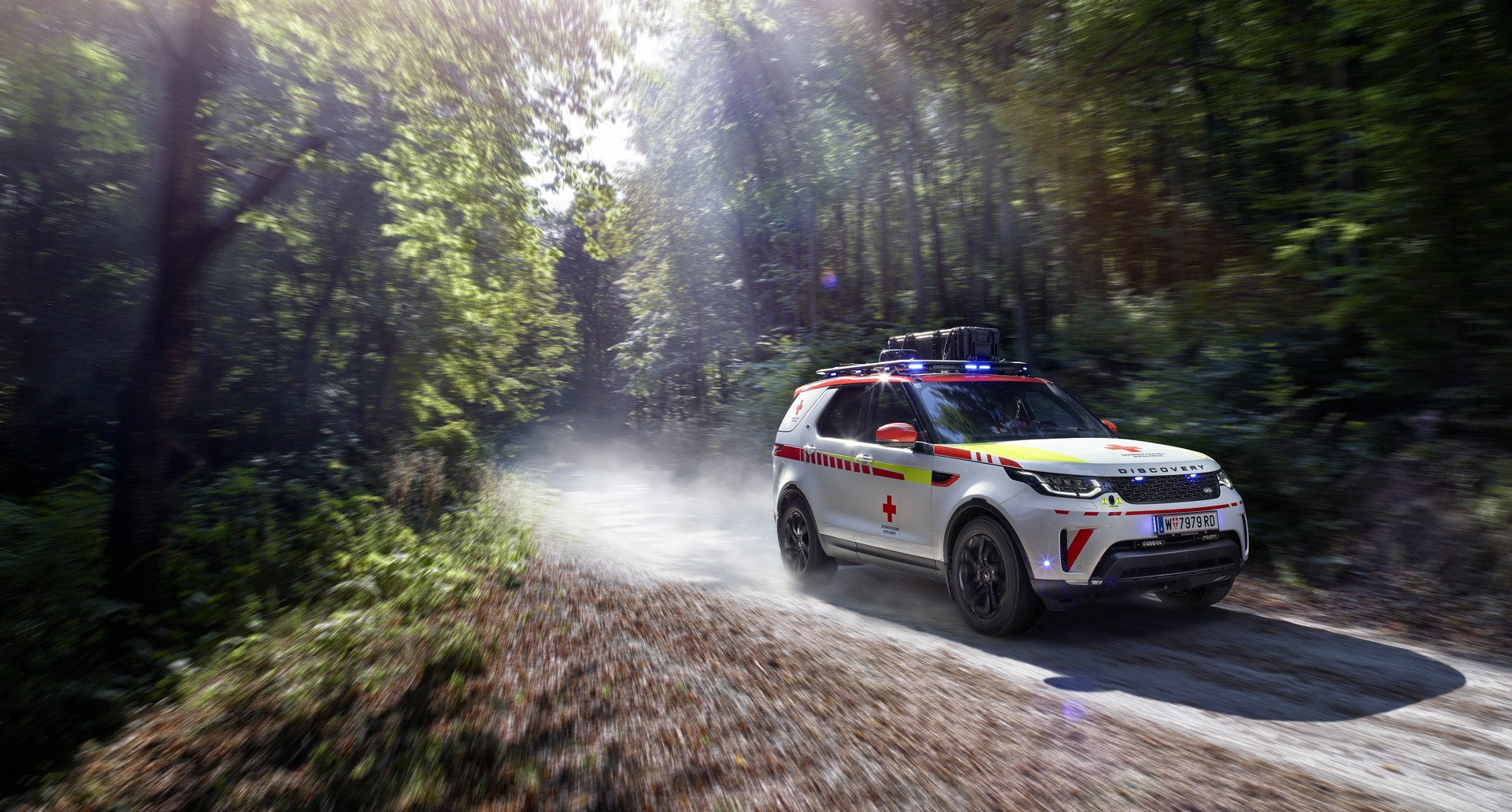 Land Rover Discovery Emergency Response Vehicle-34 Land Rover SVO Builds A One-Off Discovery Emergency Vehicle Complete With A Drone