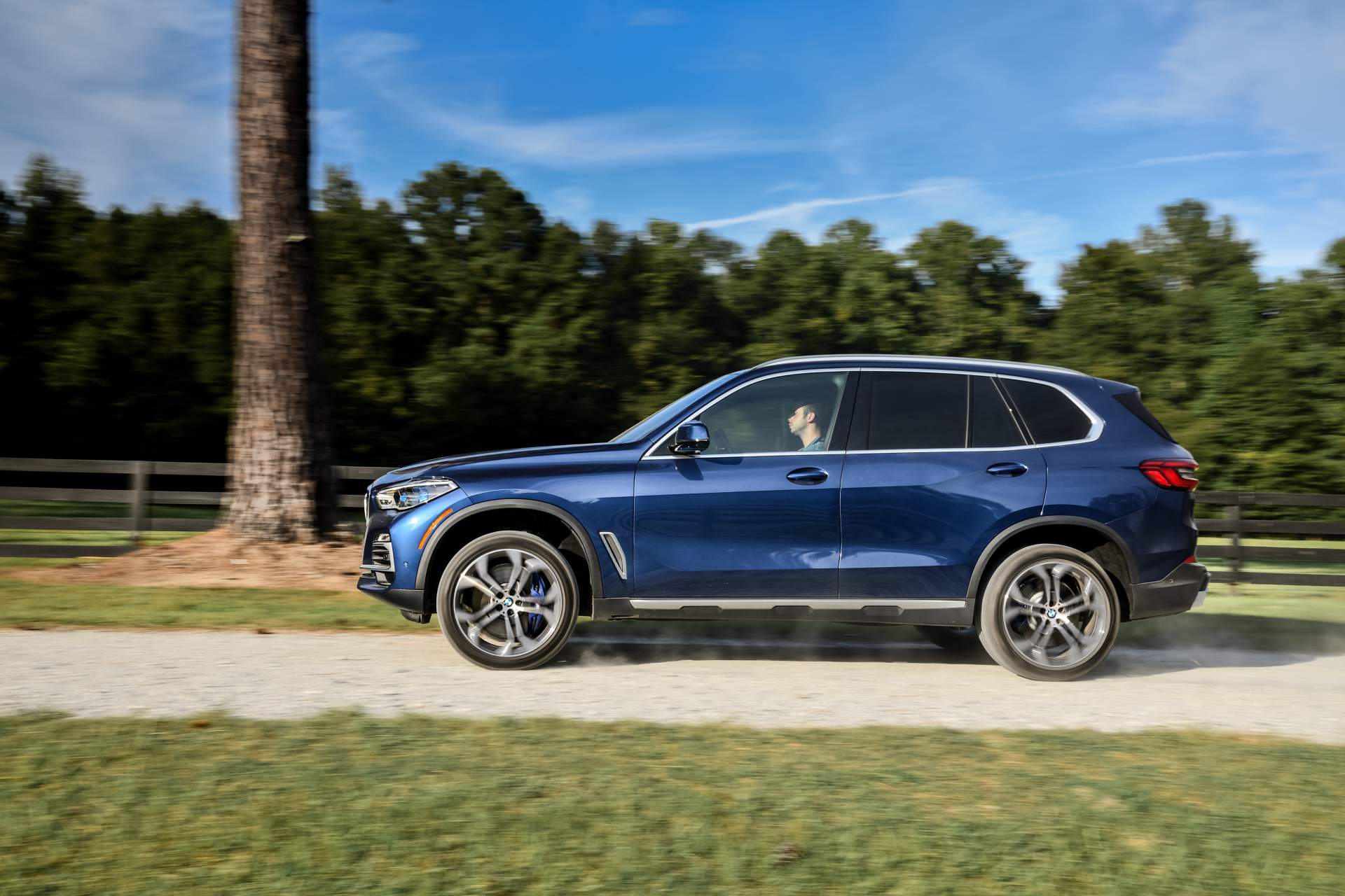 2019 BMW X5 214 Your 2019 BMW X5 Photo Gallery Is Here And It’s Huge