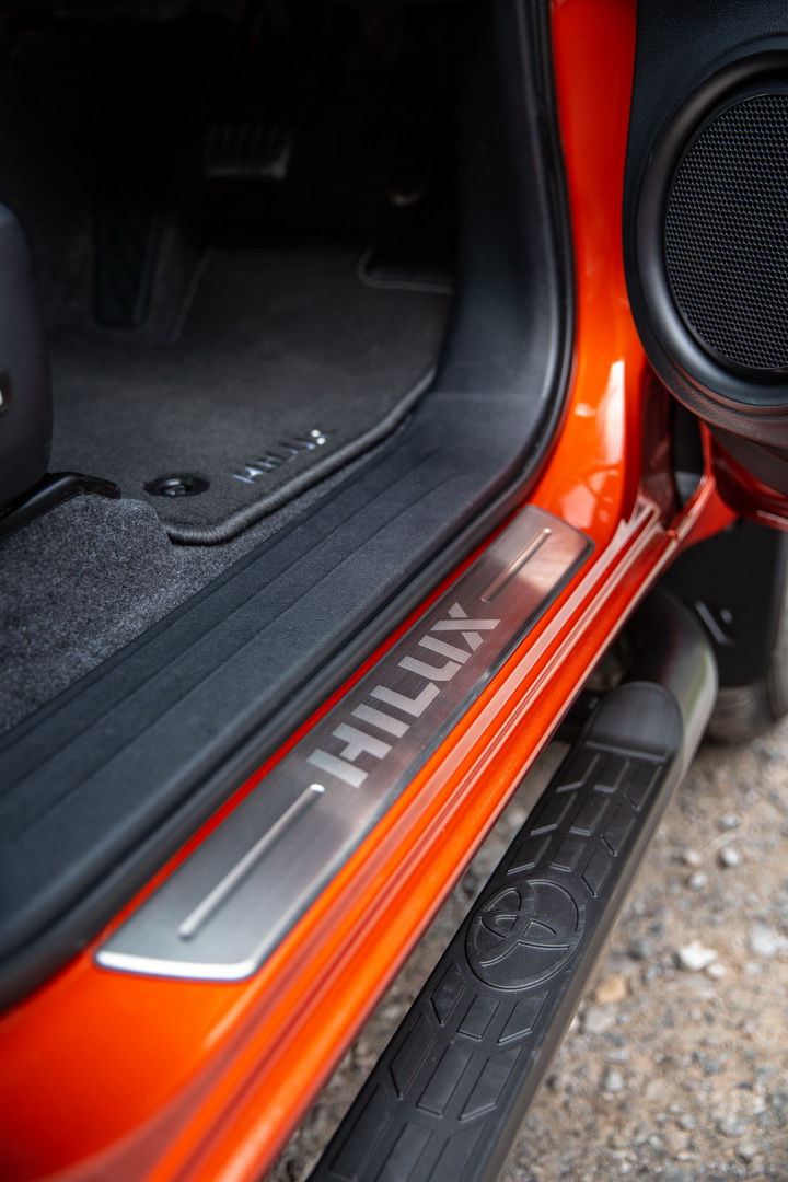 2019 toyota hilux invincible x 54 Toyota Hilux Gains New Invincible X Range-Topping Trim And Limited Edition In UK