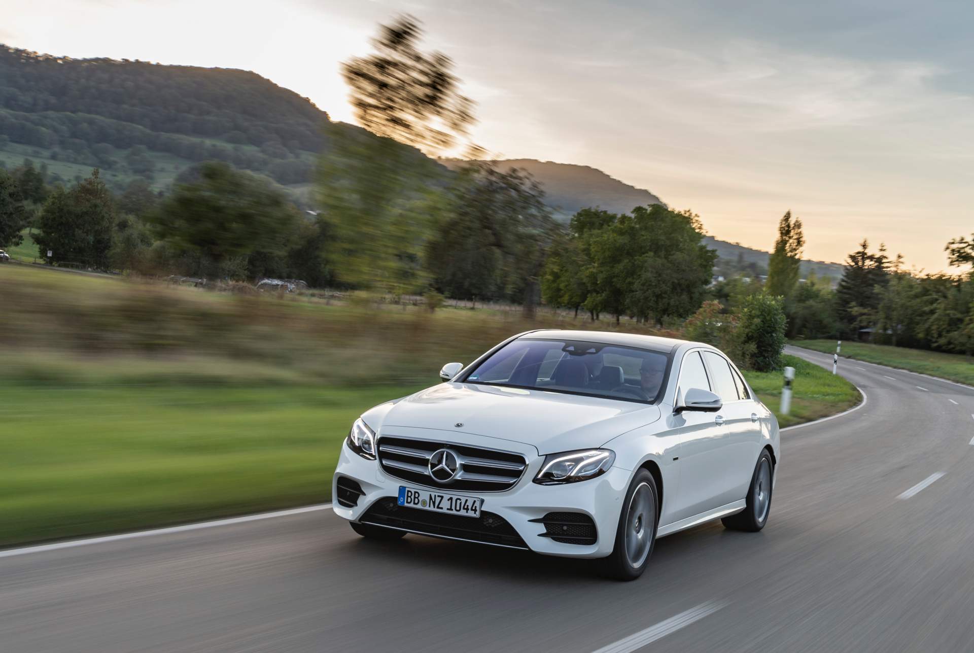 Driven by EQ Stuttgart 2018Driven by EQ Stuttgart 2018 Mercedes E300e And E300de PHEVs Mix Electricity With Petrol And Diesel Power