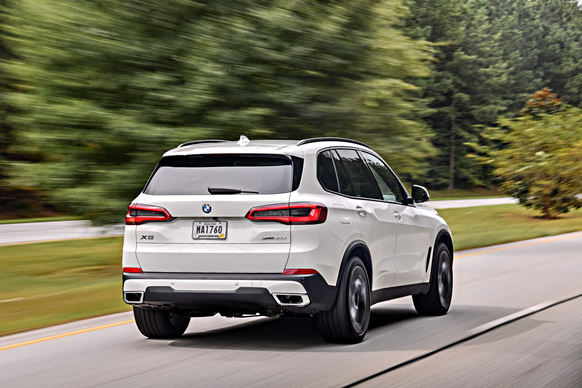2019 BMW X5 33 Your 2019 BMW X5 Photo Gallery Is Here And It’s Huge