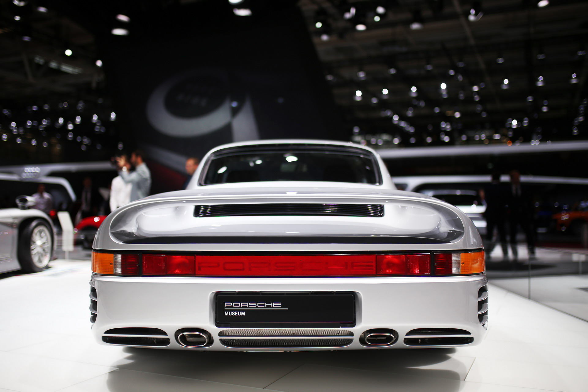 Porsche 22 2018 Paris Auto Show Gallery: Porsche