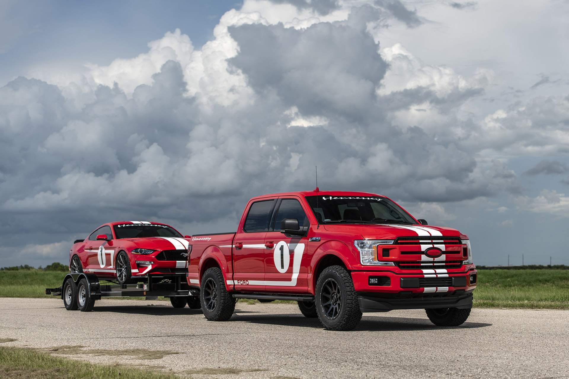 Hennessey Heritage Edition Vehicles 5 Hennessey’s Heritage Edition F-150 Packs More Power Than Ford GT Supercar