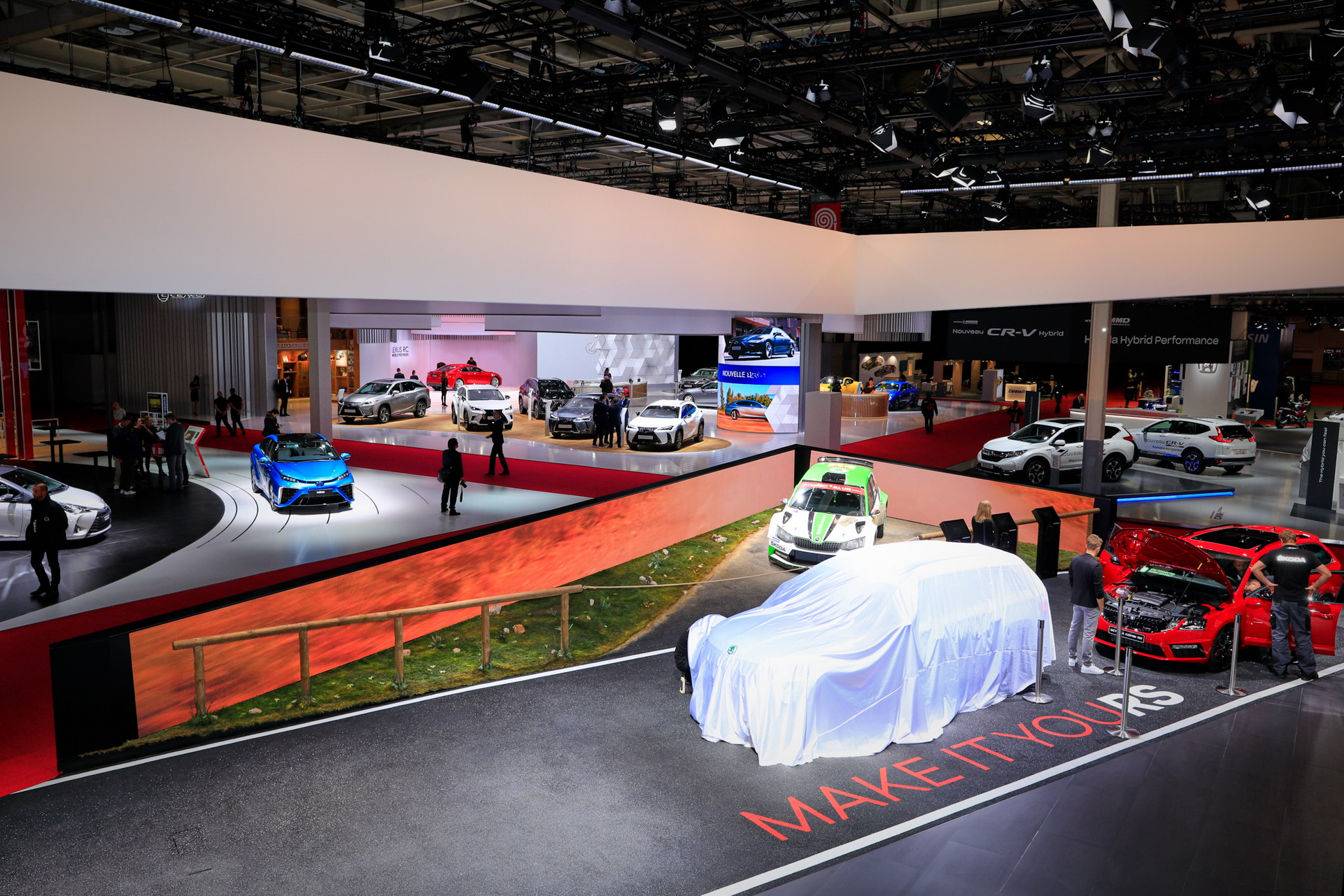 General 20 2018 Paris Auto Show Gallery: General Views