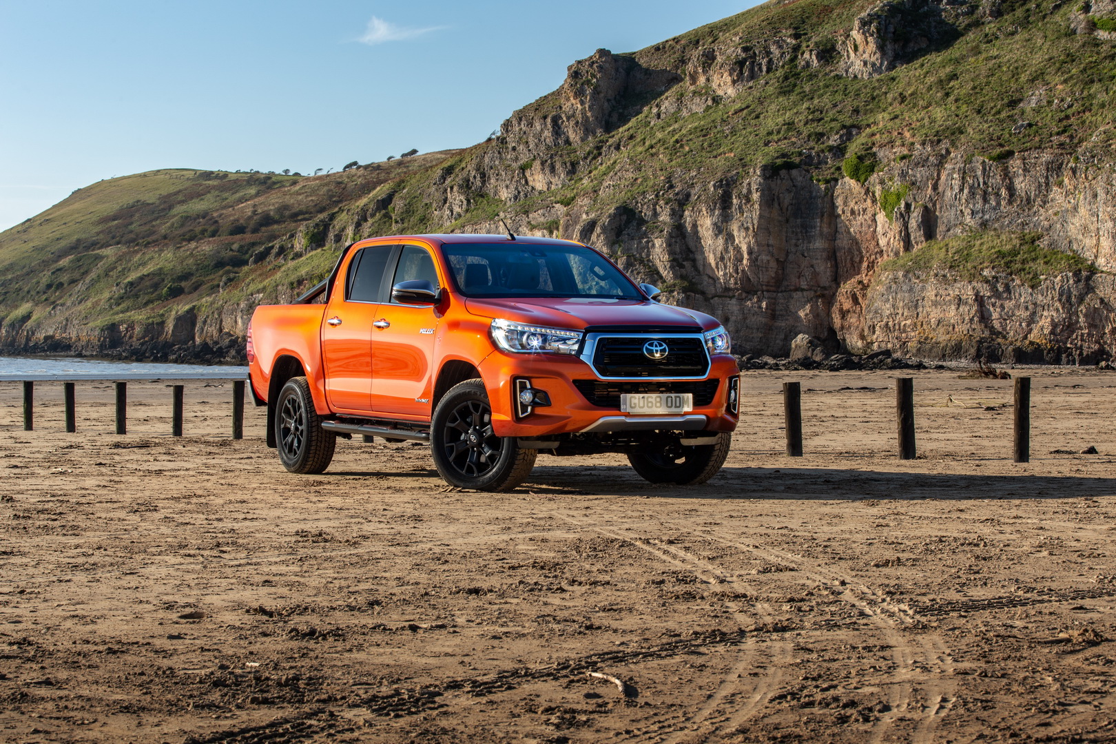 2019 toyota hilux invincible x 31 Toyota Hilux Gains New Invincible X Range-Topping Trim And Limited Edition In UK