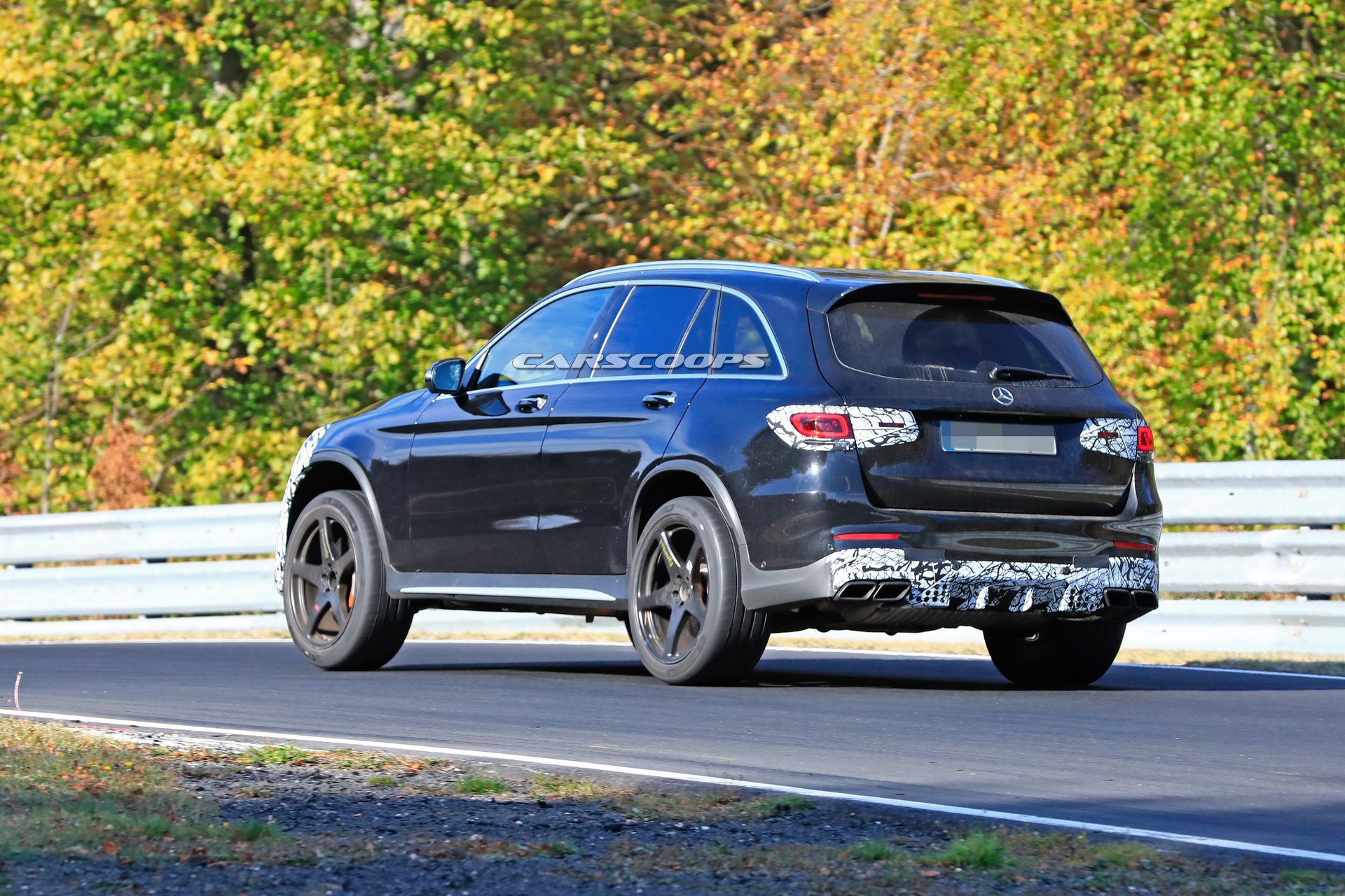 2019 mercedes amg glc63 facelift spy 30 2020 Mercedes-AMG GLC 63 Gets A Mild Makeover, Coming Next Year
