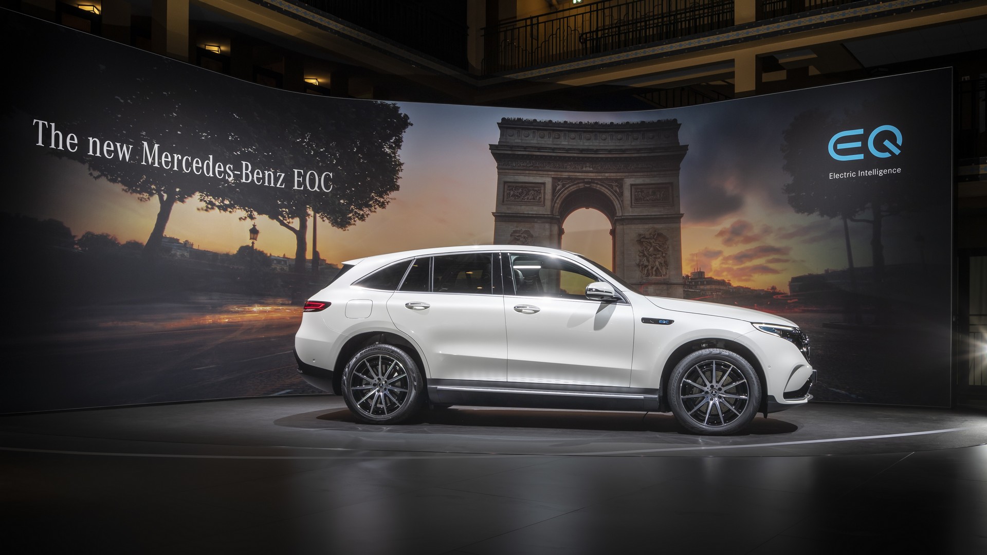 Mercedes-EQC-5 Mercedes A35, GLE, EQC And Smart Forease Concept Debut In Paris