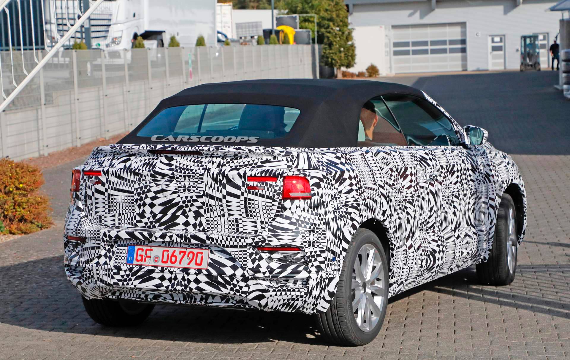 2020 VW T-Roc Cabriolet spy shots 23 2020 VW T-Roc Convertible SUV Reveals Its Soft Top For The First Time