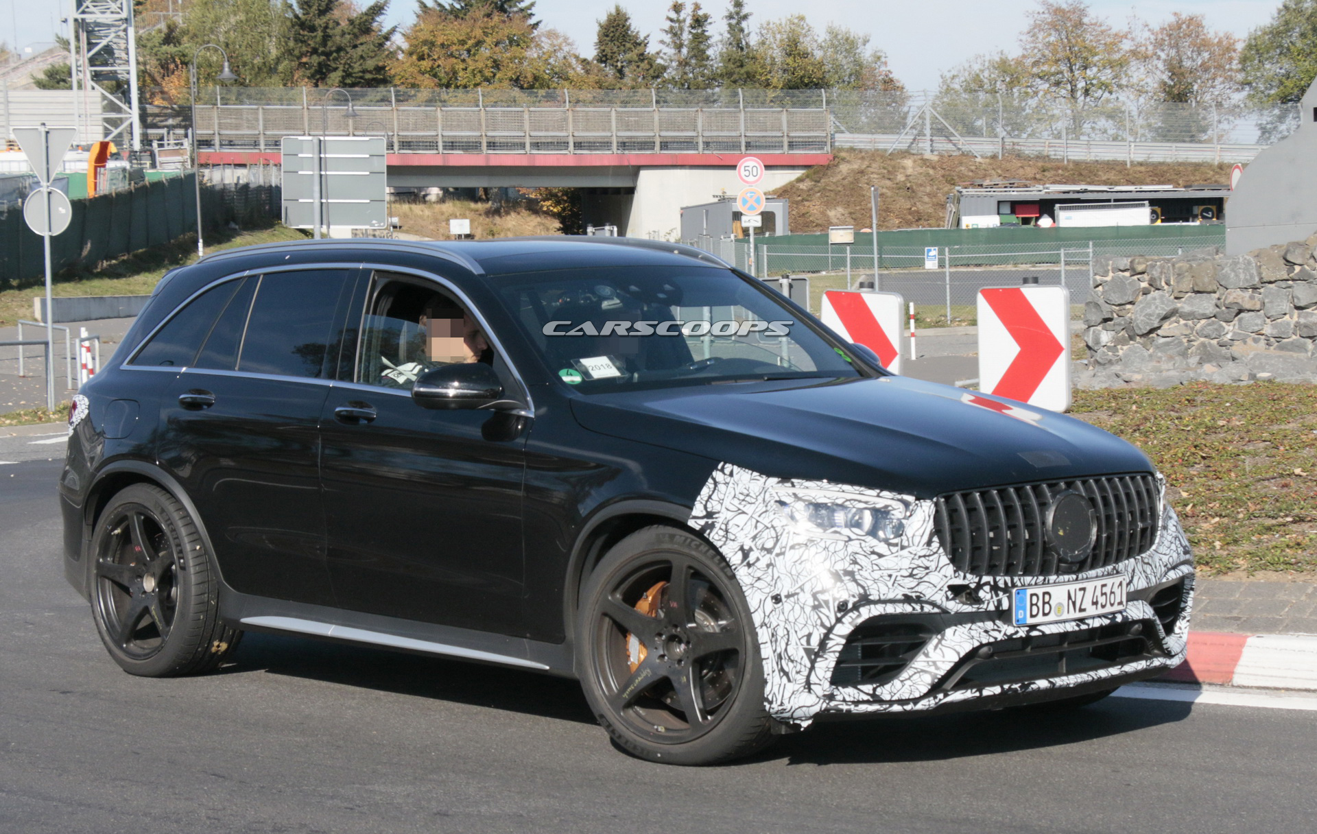 2019 mercedes amg glc63 facelift spy 15 2020 Mercedes-AMG GLC 63 Gets A Mild Makeover, Coming Next Year