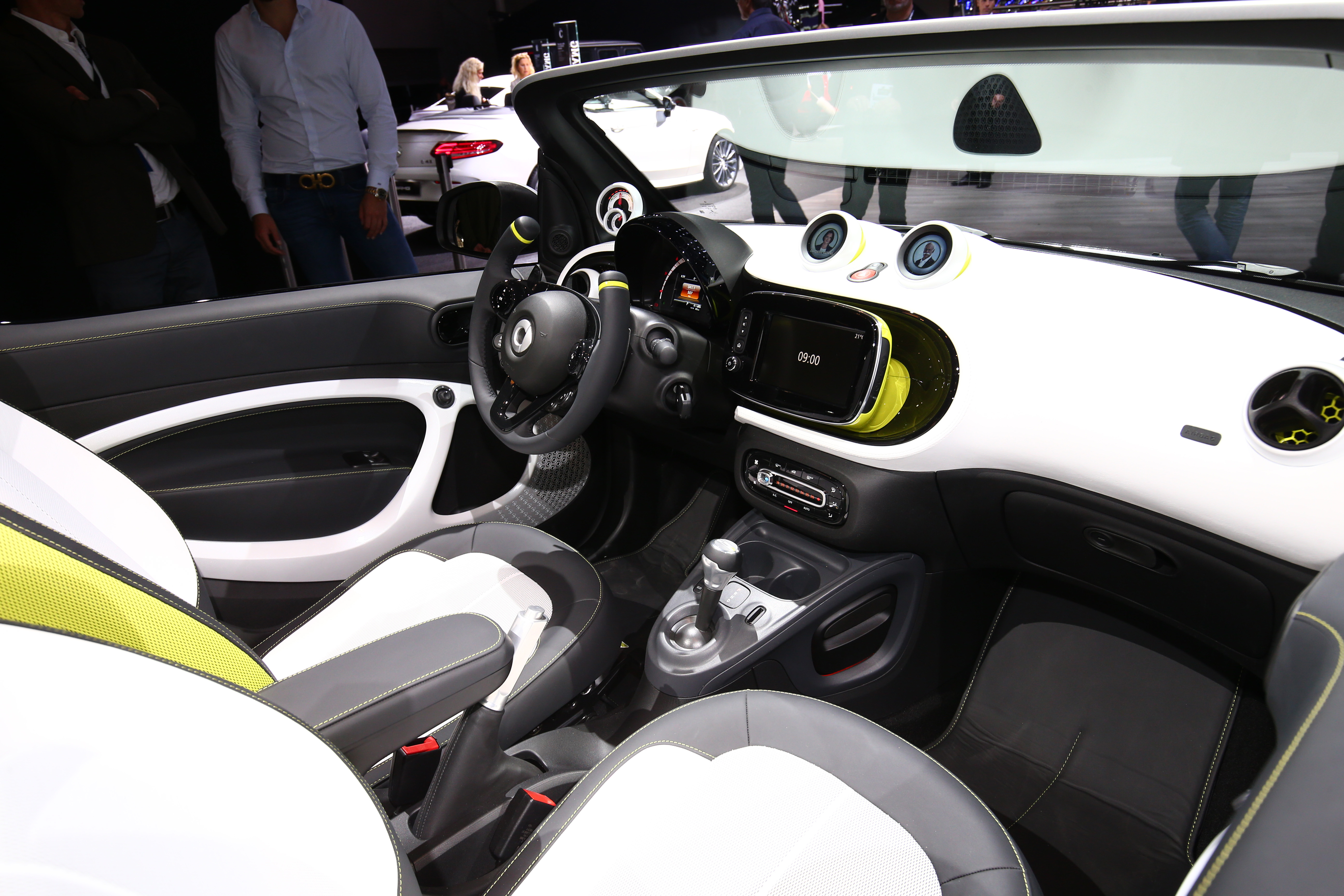 Smart b3 2018 Paris Auto Show Gallery: Smart