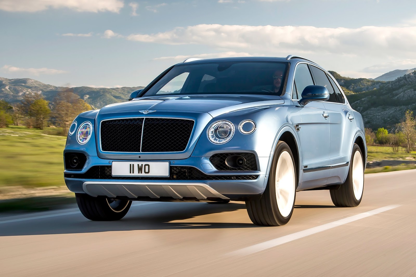 bentley bentayga diesel 4 Bentley Drops Bentayga Diesel From Europe