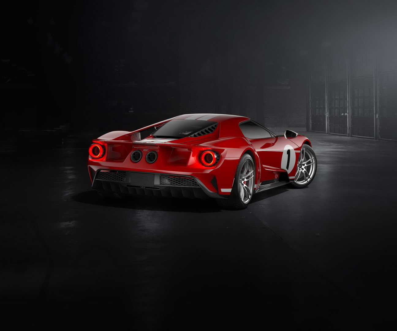 2018 ford gt heritage edition 4 Hydraulic Fluid Leak Could Make Your New Ford GT Erupt In Flames
