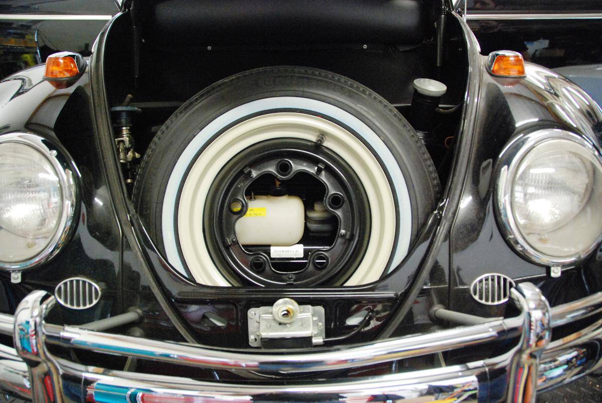 VW-Beetle-23-Miles-16 This 23-Mile Volkswagen Beetle Has A Crazy $1 Million Asking Price