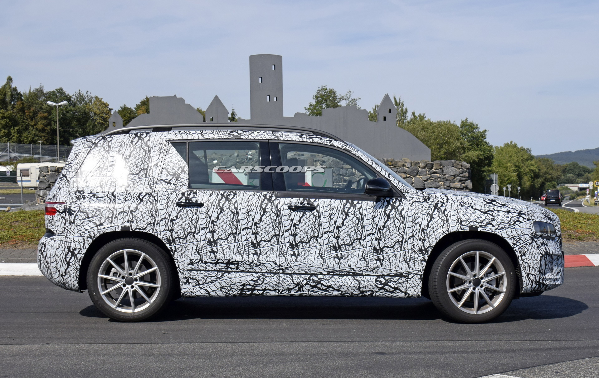 2019 mercedes glb spied inside out 7 2019 Mercedes GLB Interior Is Just What We Were Expecting