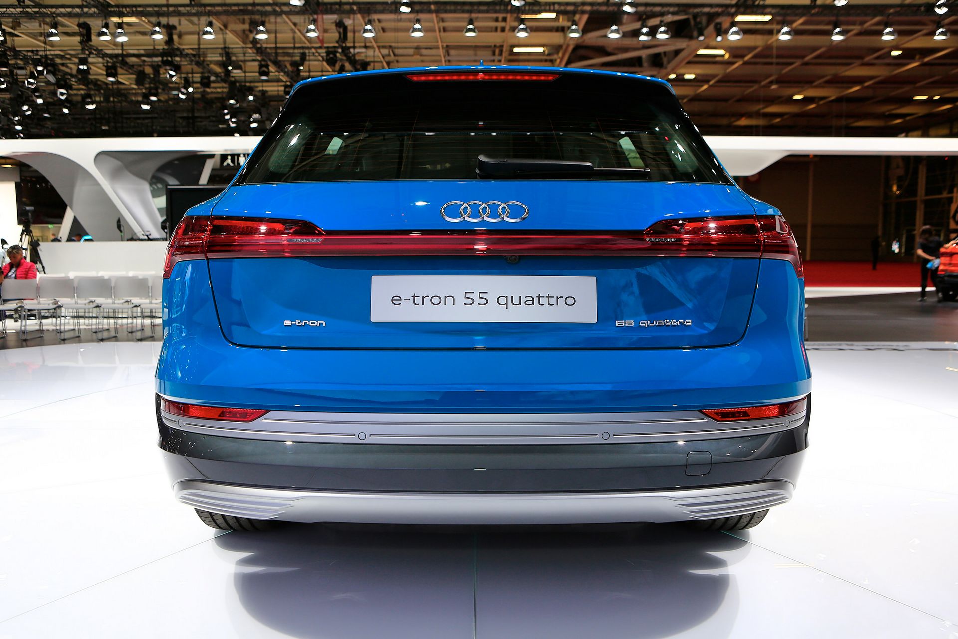 Audi-e-tron-SUV-Paris-8 Audi Shows Its E-Tron SUV Model X Hunter In French Capital