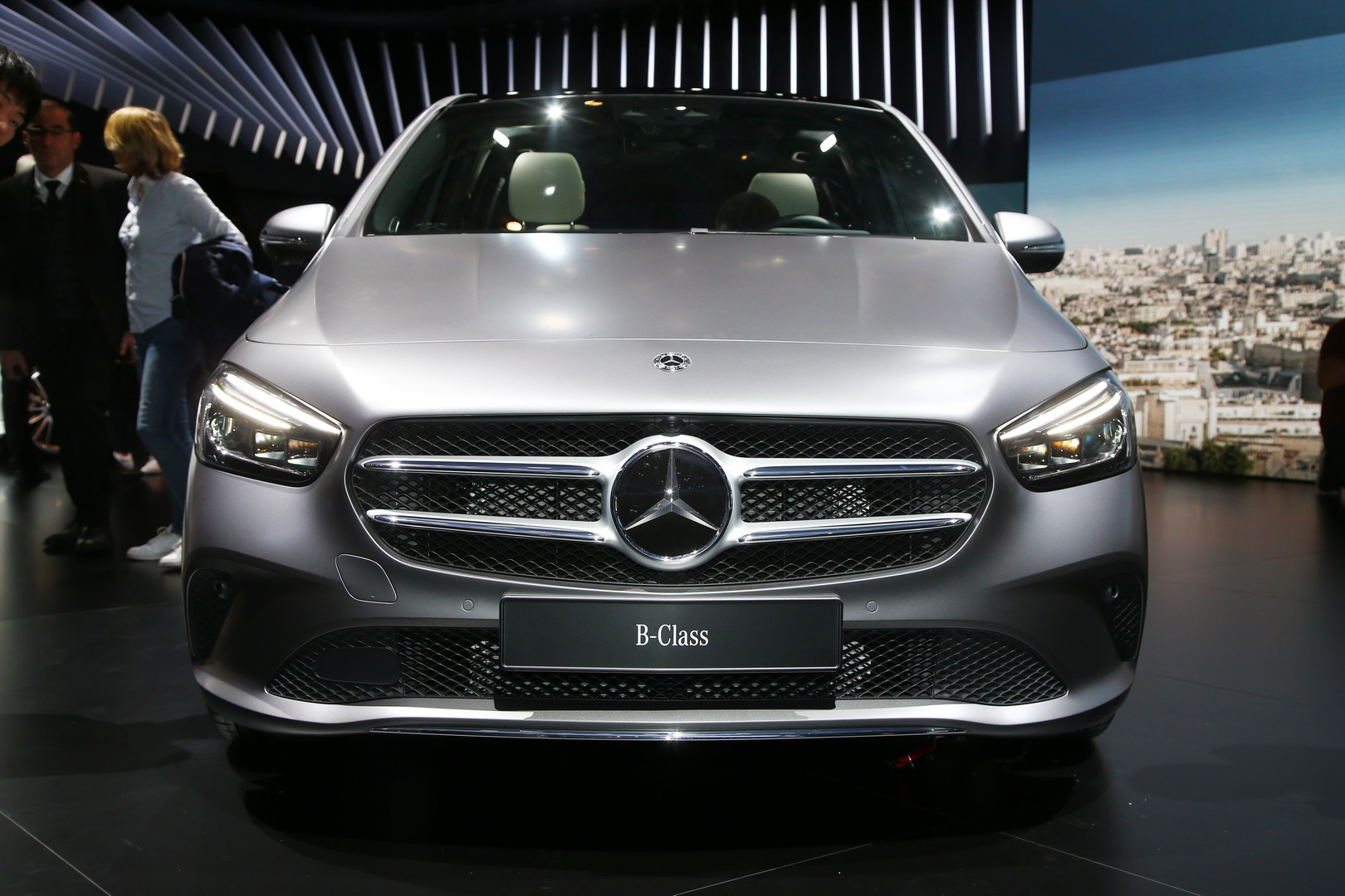 2019-mercedes-benz-b-class-paris-show-1 Mercedes-Benz Starts Production Of 2019 B-Class MPV In Germany