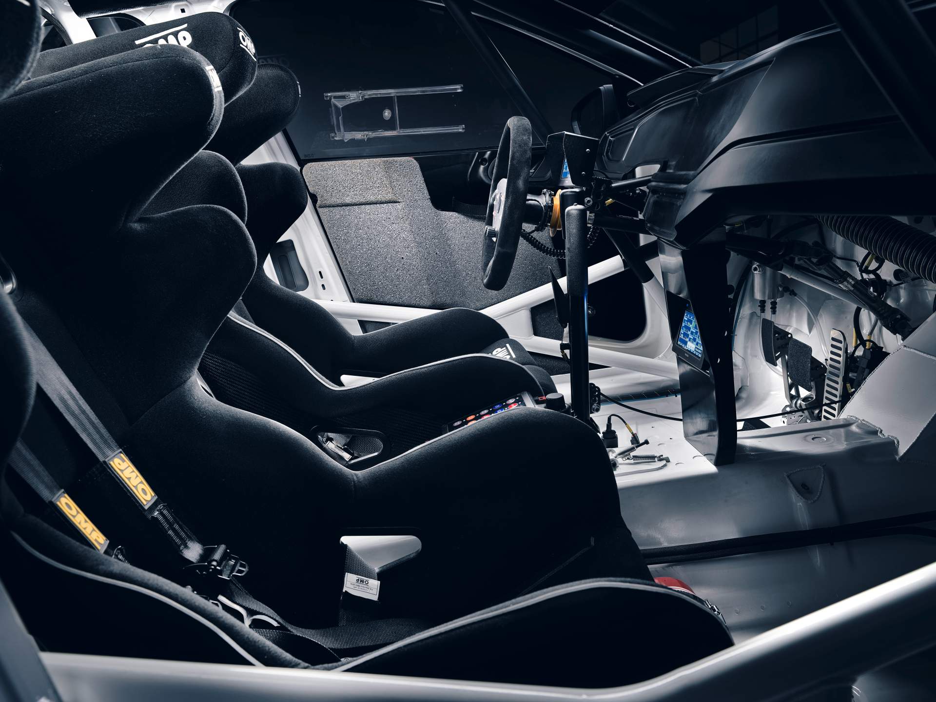 2018 VW Polo GTI R5 4 VW Polo GTI R5 Looks Fast Standing Still Thanks To New Livery