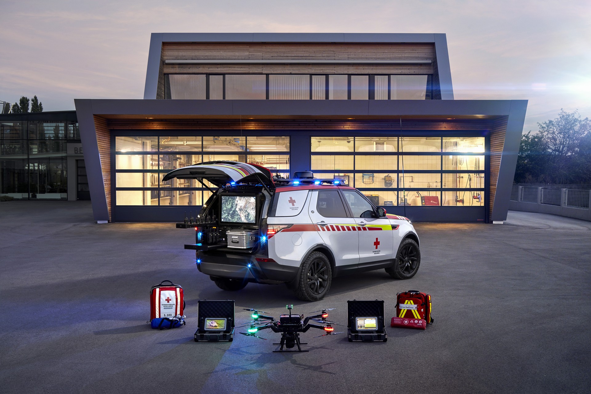 Land Rover Discovery Emergency Response Vehicle-49 Land Rover SVO Builds A One-Off Discovery Emergency Vehicle Complete With A Drone