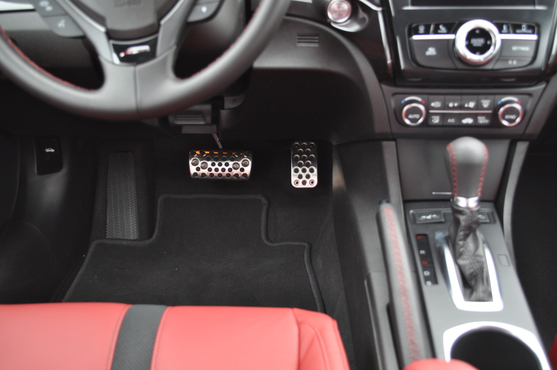 2019-Acura-ILX-11 First Drive: 2019 Acura ILX Becomes More Compelling Thanks To Bolder Styling And A Significant Price Cut