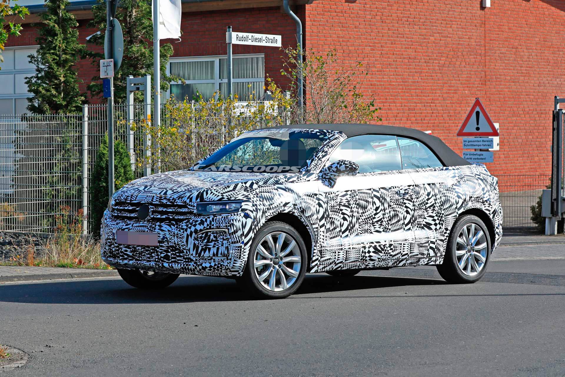 2020 VW T-Roc Cabriolet spy shots 6 2020 VW T-Roc Convertible SUV Reveals Its Soft Top For The First Time