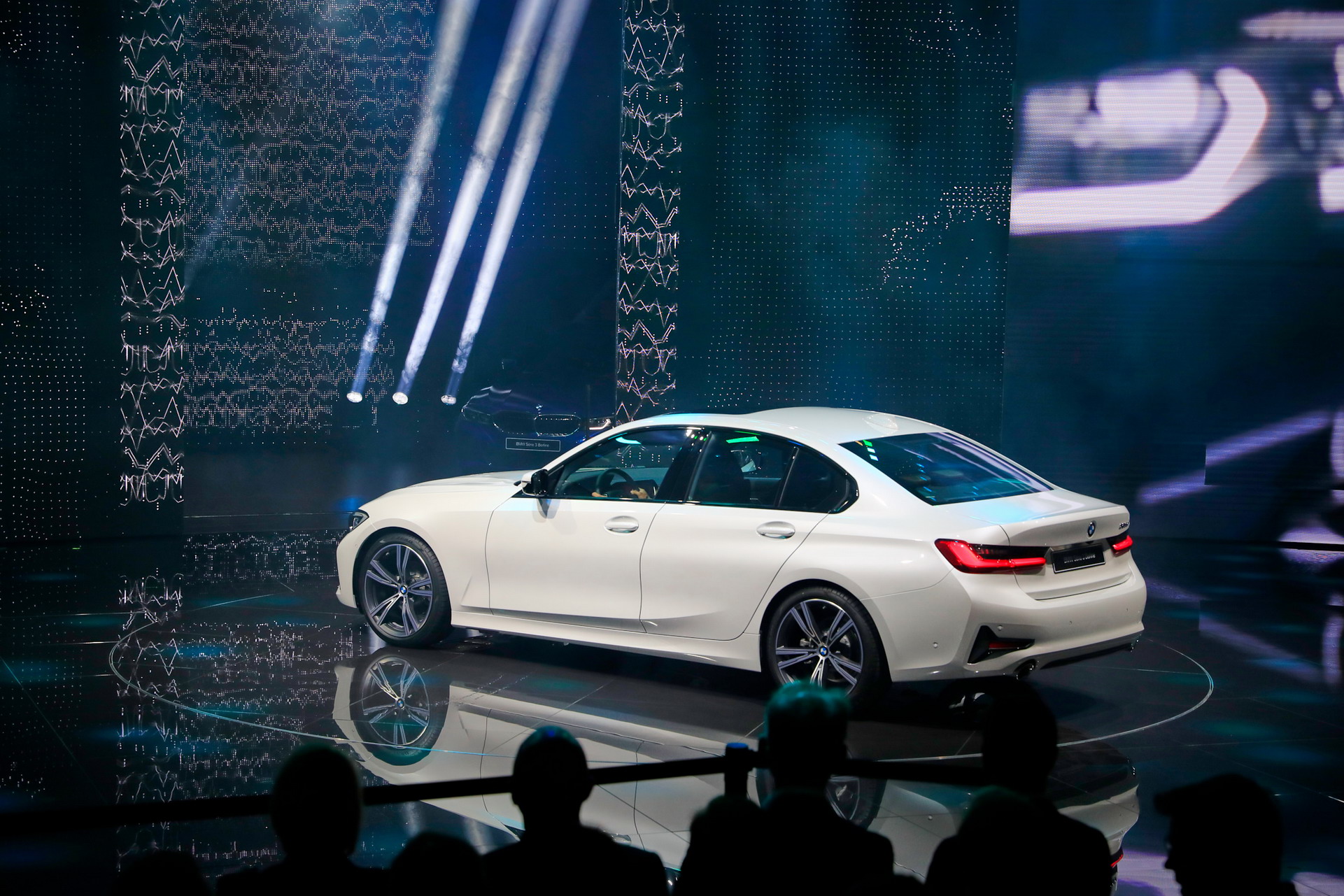 BMW 322 2018 Paris Auto Show Gallery: BMW