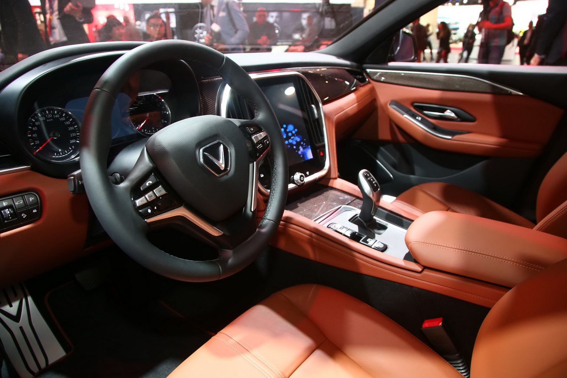 vinfast suv sedan paris debuts 28 VinFast Details LUX SA2.0 SUV and A2.0 Sedan In Paris