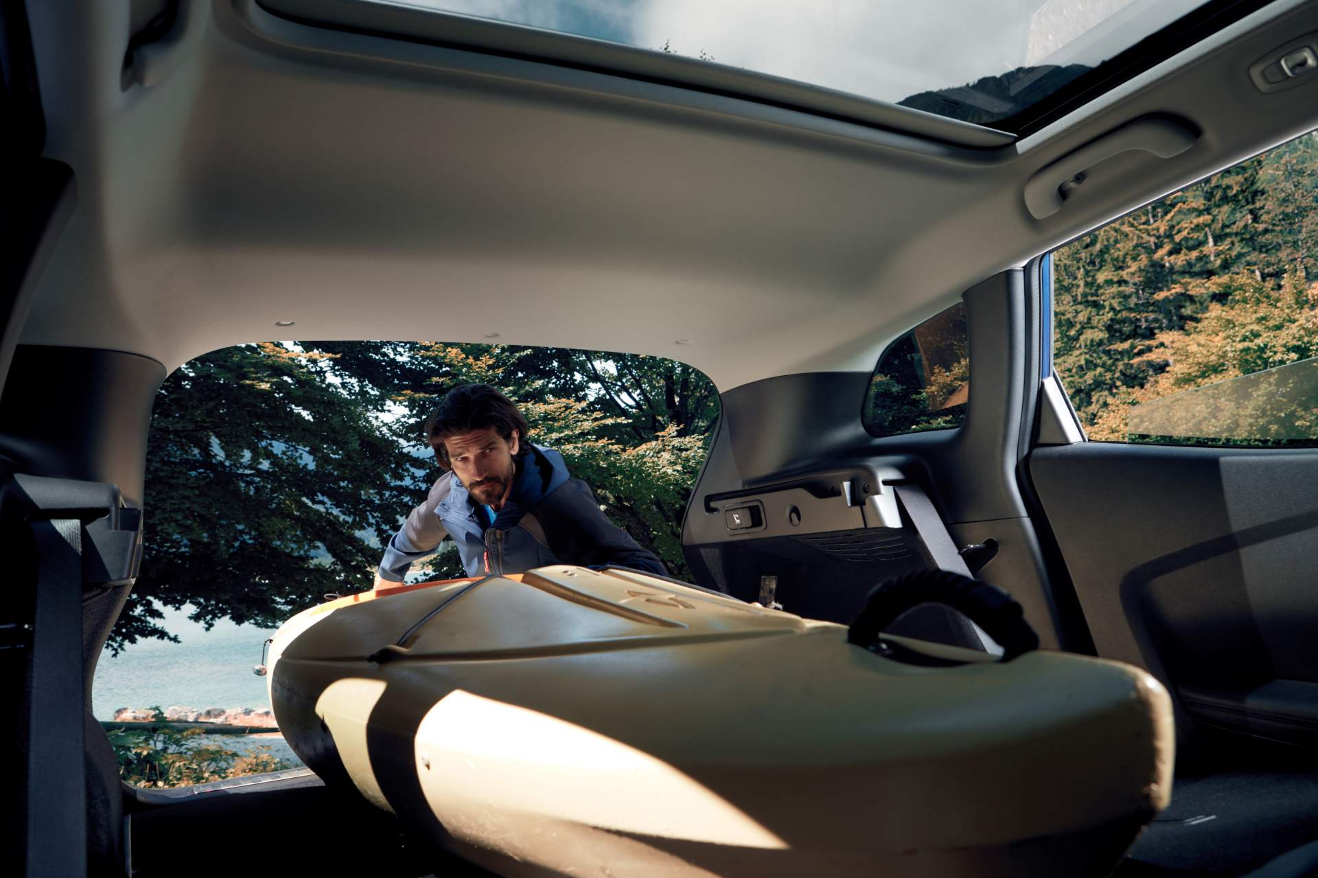 2018 - Nouveau Renault KADJAR 2019 Renault Kadjar Brings Refined Looks, New Engines To Paris