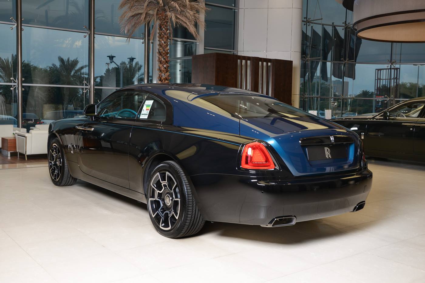 rolls royce wraith adamas abu dhabi 5 Rolls-Royce’s Wraith Adamas Is Something Only 40 People Will Get To Own