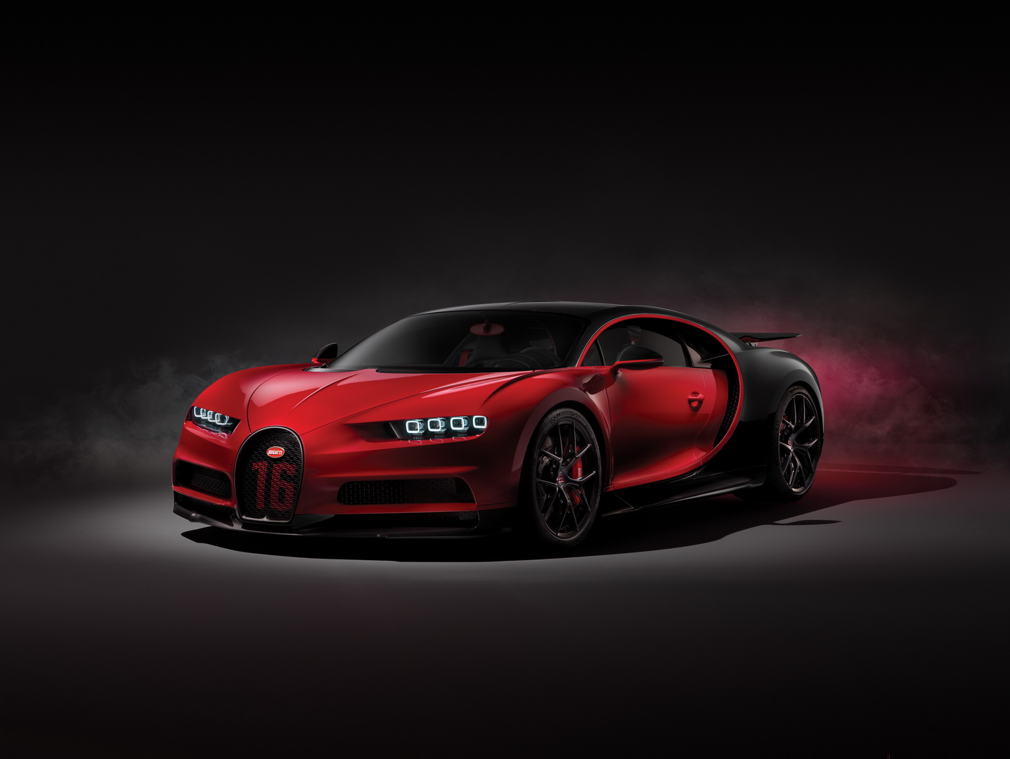 bugatti chiron sport 2 Bugatti Chiron Super Sport Allegedly On Track For 2019 Geneva Show Premiere