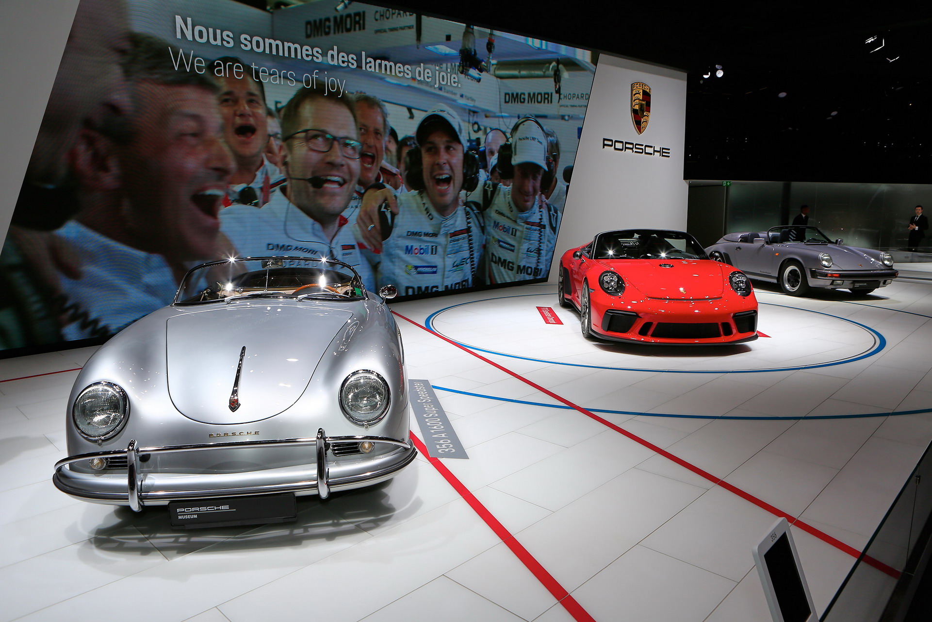 Porsche 13 2018 Paris Auto Show Gallery: Porsche