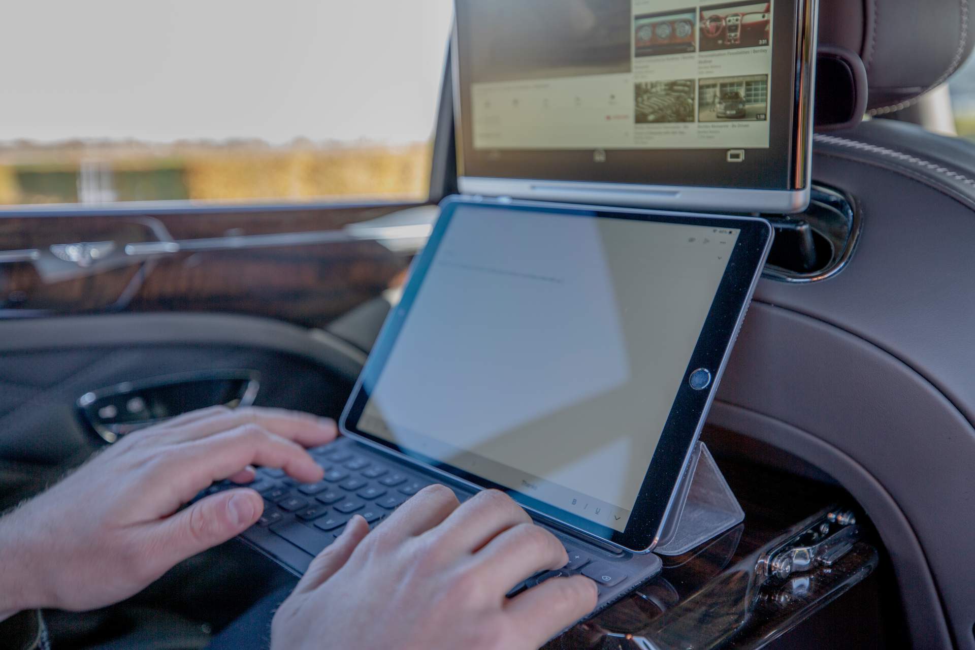 Bentley Advanced Connectivity WiFi 3 Bentley Bringing Super-Fast In-Car WiFi System To All Its Models In 2019