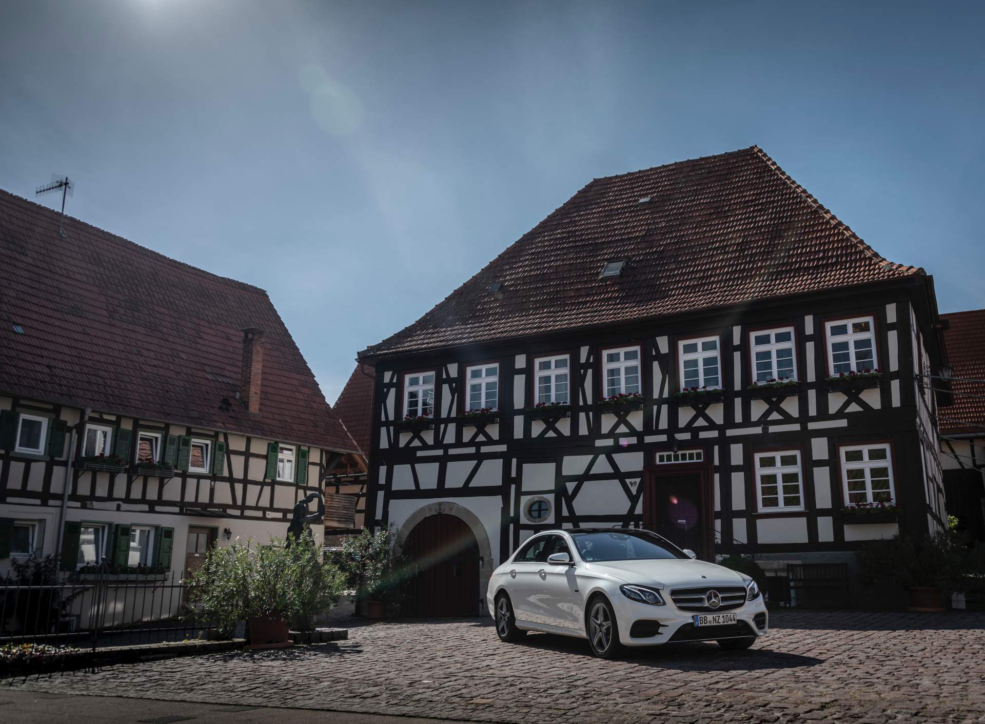 Driven by EQ Stuttgart 2018
Driven by EQ Stuttgart 2018 Mercedes E300e And E300de PHEVs Mix Electricity With Petrol And Diesel Power