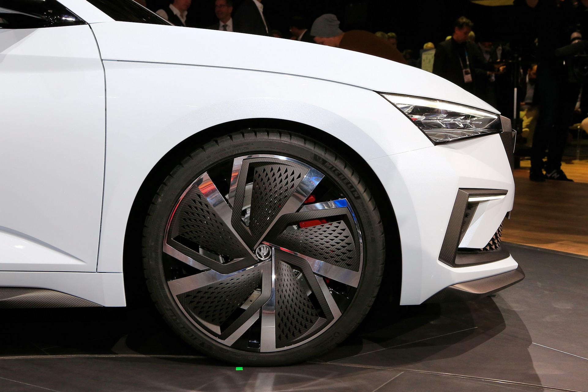 Skoda 35 2018 Paris Auto Show Gallery: Skoda & Seat