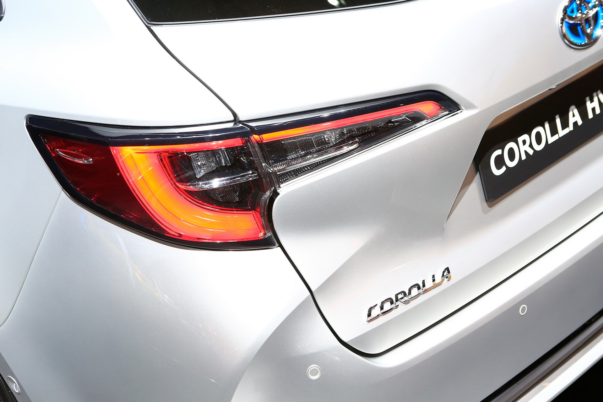 Toyota-Corolla-26 Toyota Pondering Whether It Should Build High-Performance Hybrid Corolla GRMN