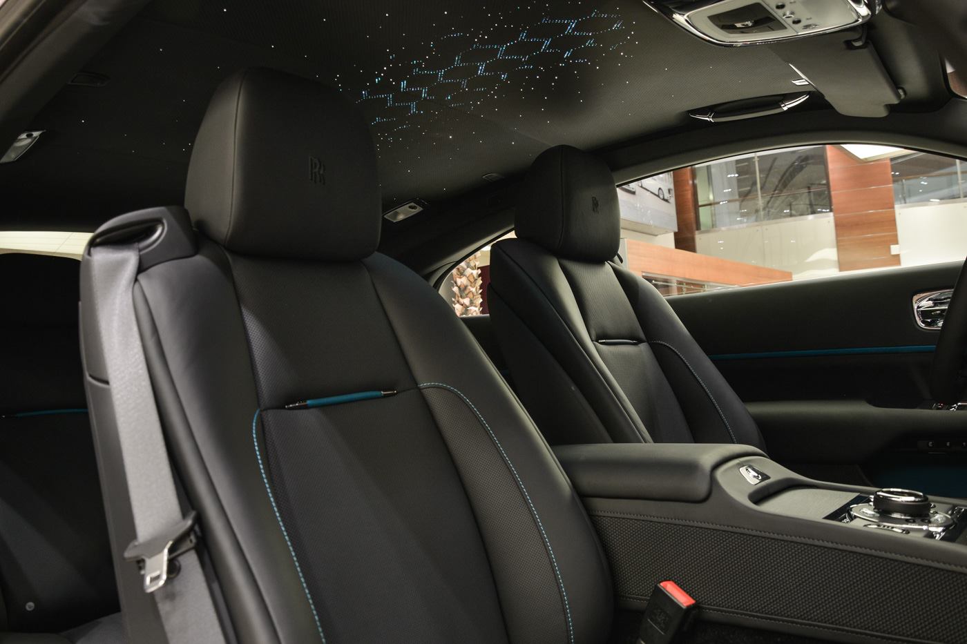 rolls royce wraith adamas abu dhabi 16 Rolls-Royce’s Wraith Adamas Is Something Only 40 People Will Get To Own