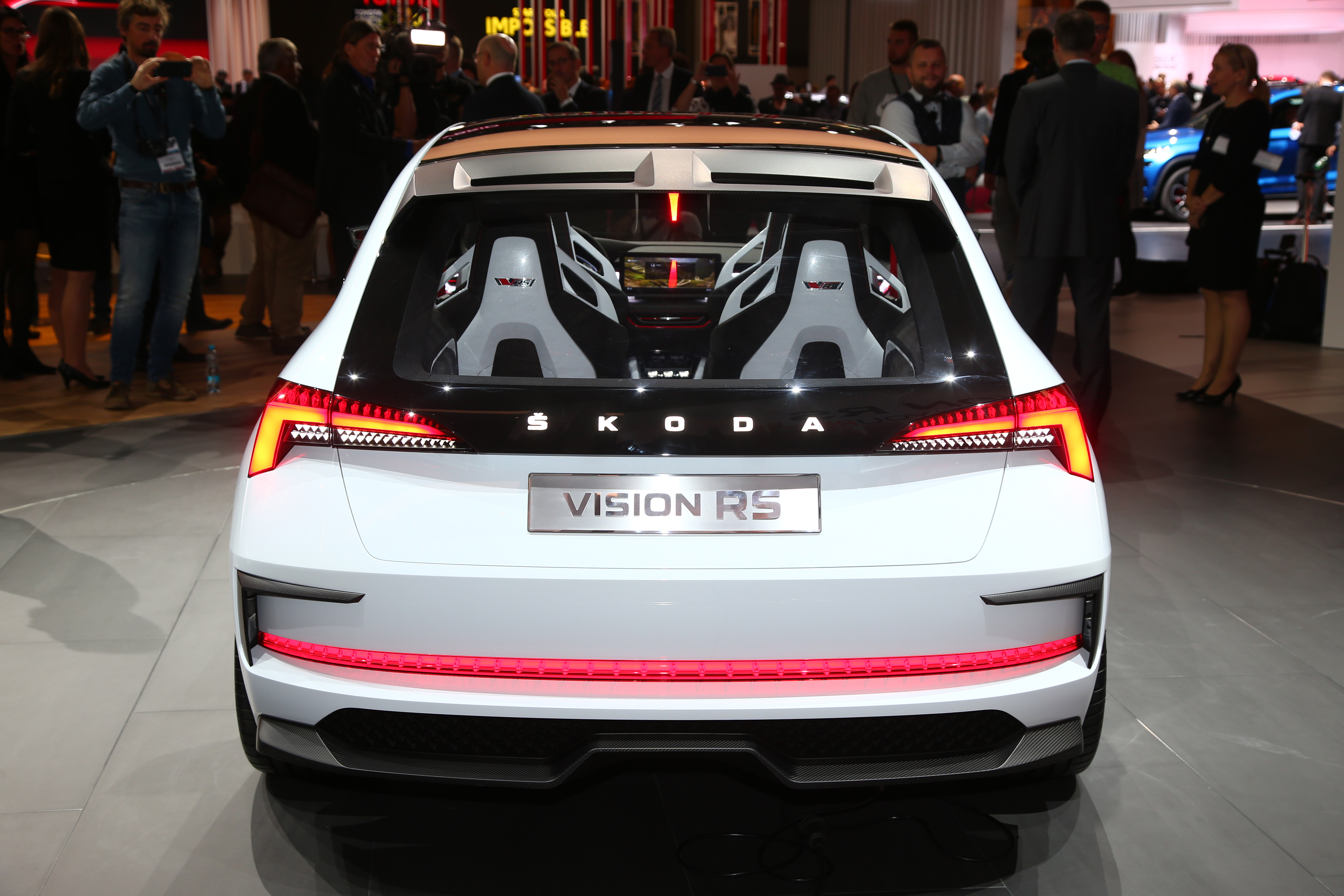 Skoda b7 2018 Paris Auto Show Gallery: Skoda & Seat