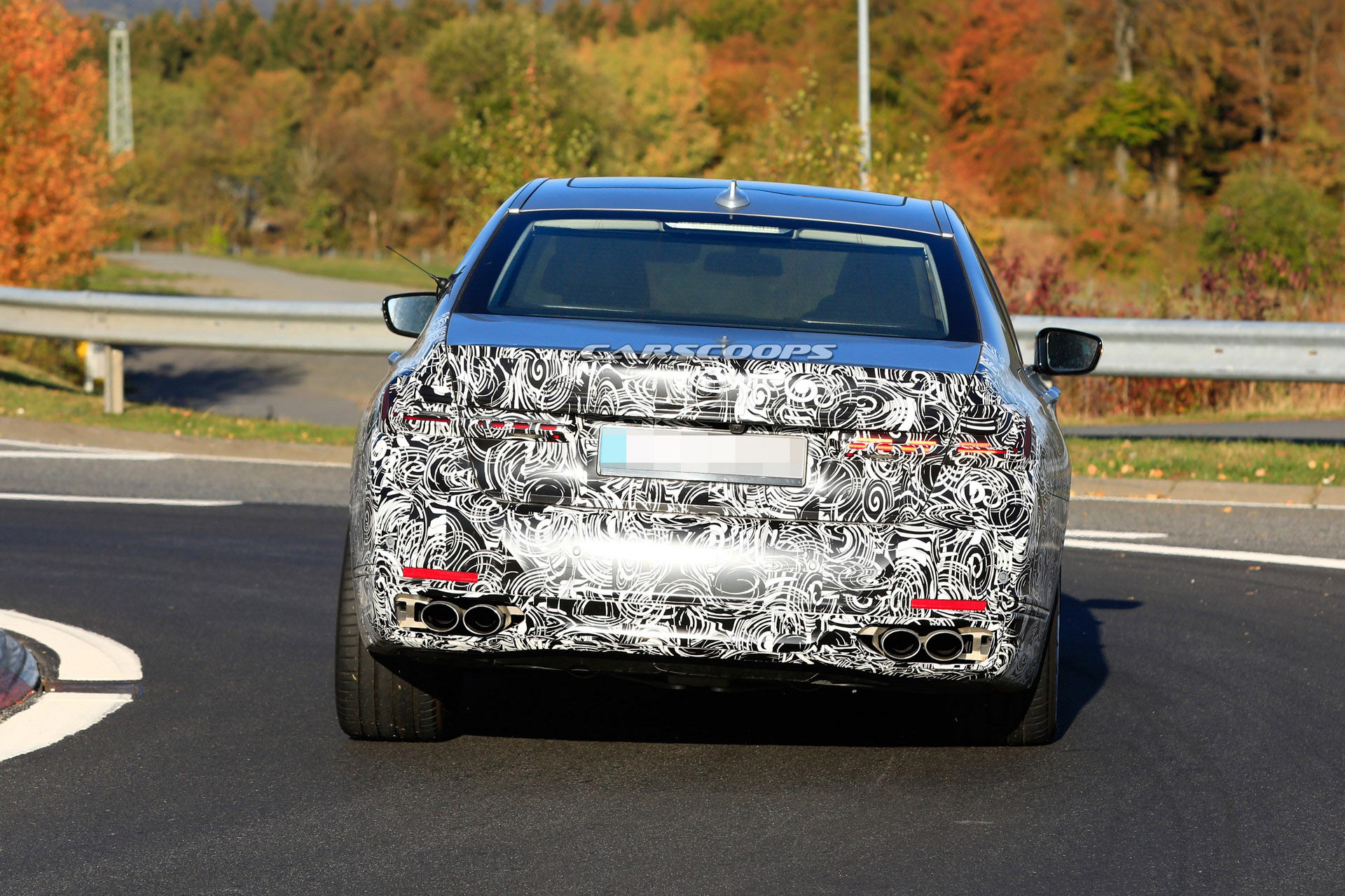 BMW-Alpina-B7-19 2020 BMW Alpina B7 Facelift Spotted With Texas-Sized Grille And Sportier Front Bumper