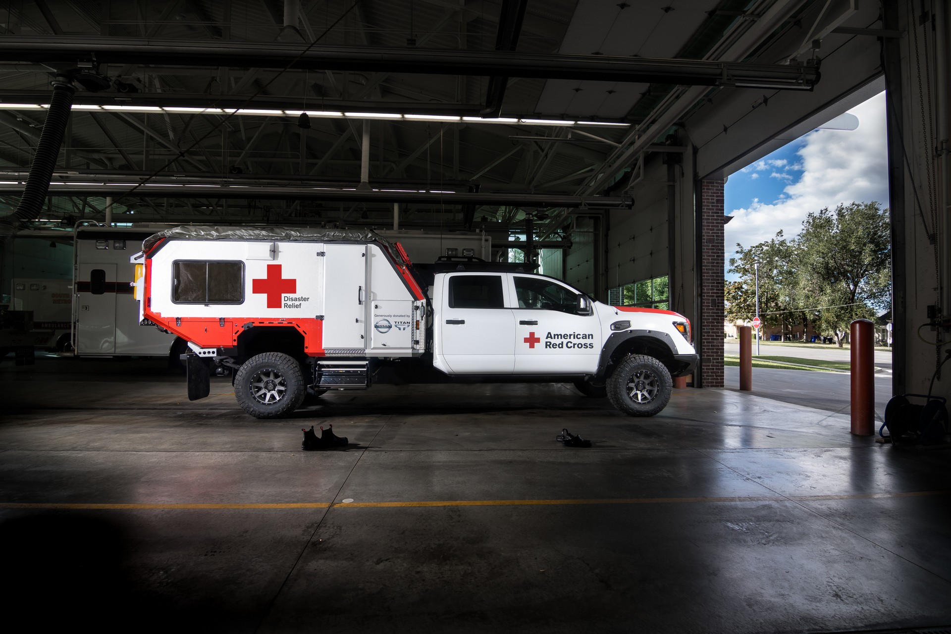 Nissan-Titan-Red-Cross-2 When Disaster Strikes, This Beastly One-Off Nissan Titan Will Come To Your Rescue