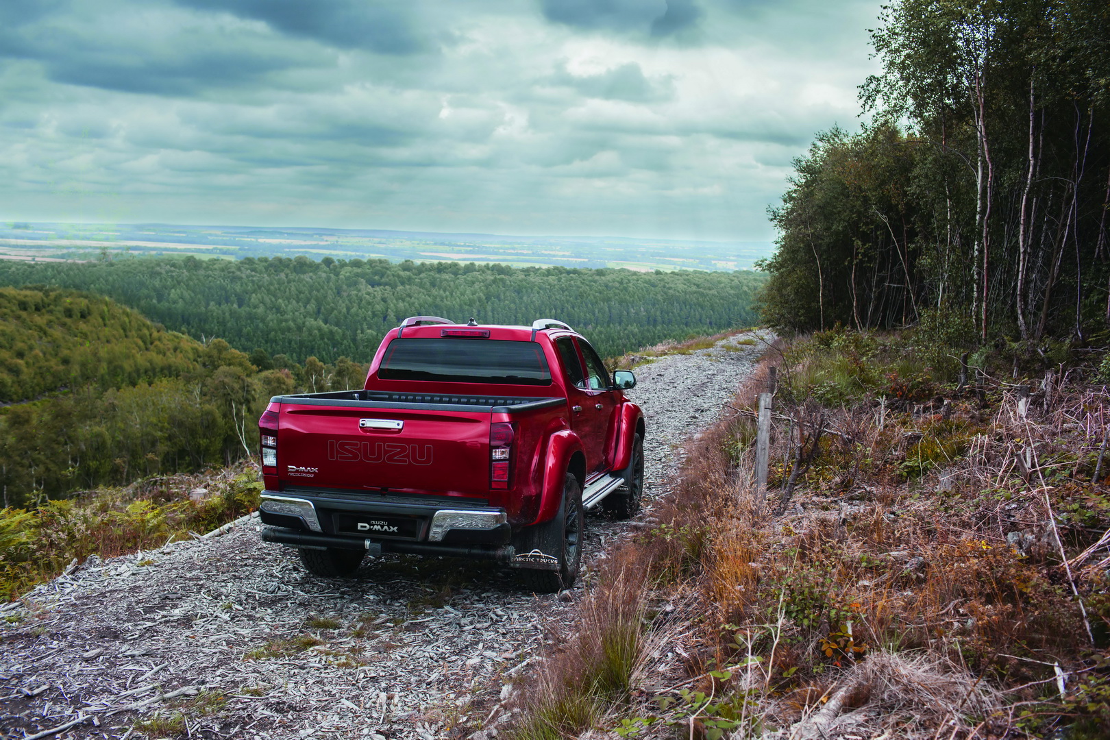 2019-isuzu-d-max-arctic-trucks-at35-3 Updated Isuzu D-Max Arctic AT35 Starts From £38,545 In UK