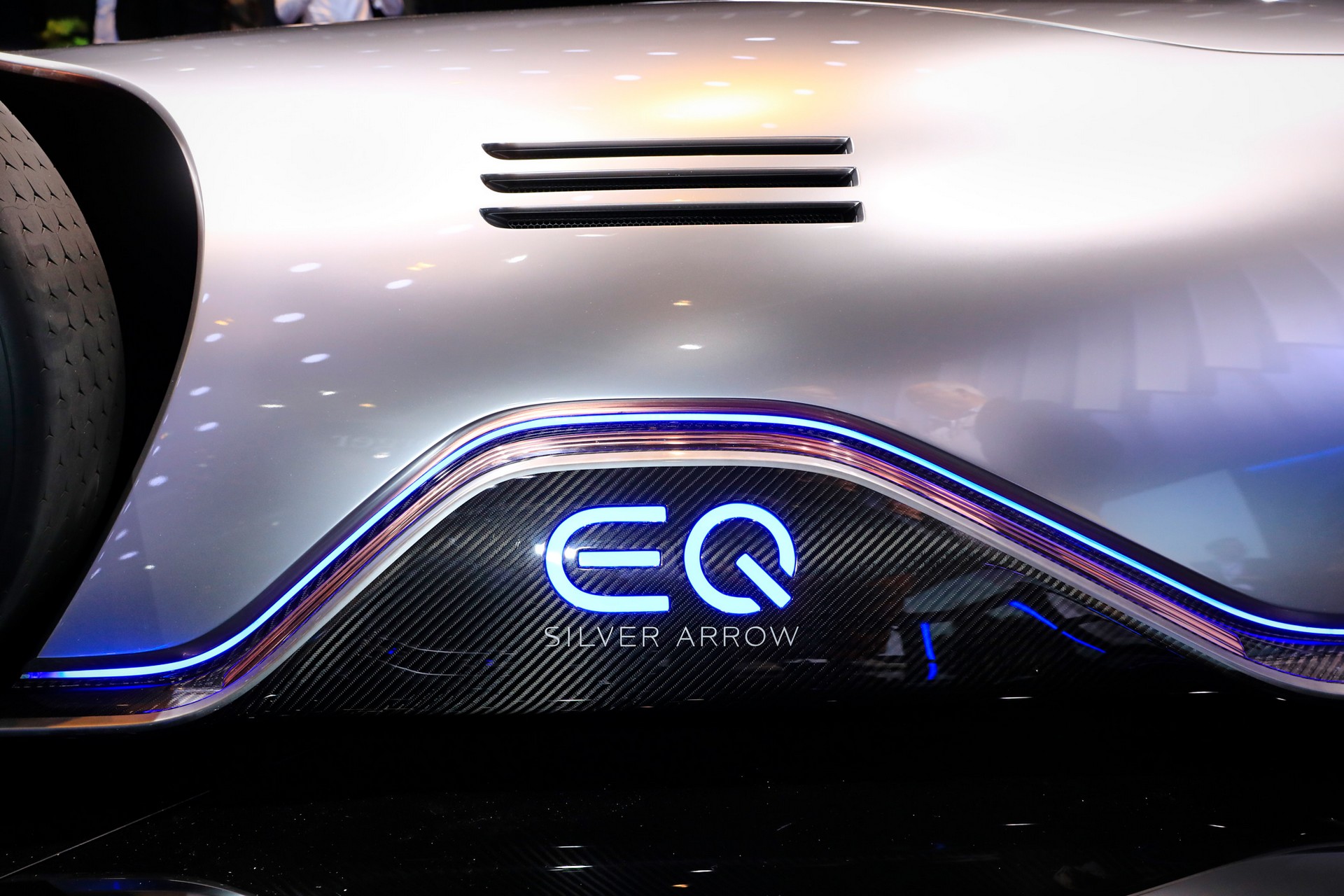 Mercedes Vision EQ Silver Arrow-65 Mercedes Vision EQ Silver Arrow Concept Is A Stunning Electric Throwback To The 1930’s