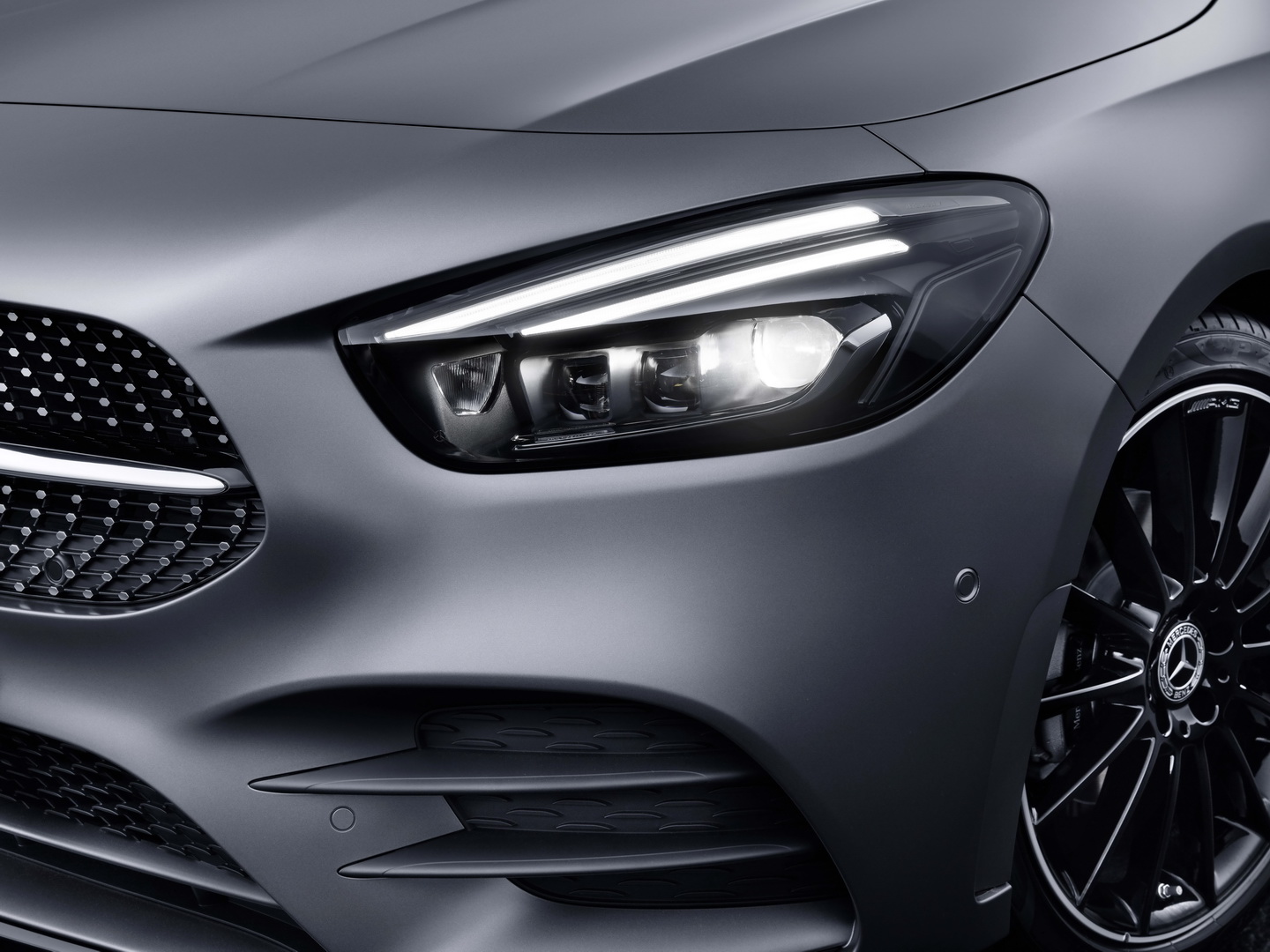 Mercedes-Benz B-Klasse, W 247, 2018 // Mercedes-Benz B-Class, W All-New Mercedes B-Class Lands In Paris With Fresh Looks And Tech