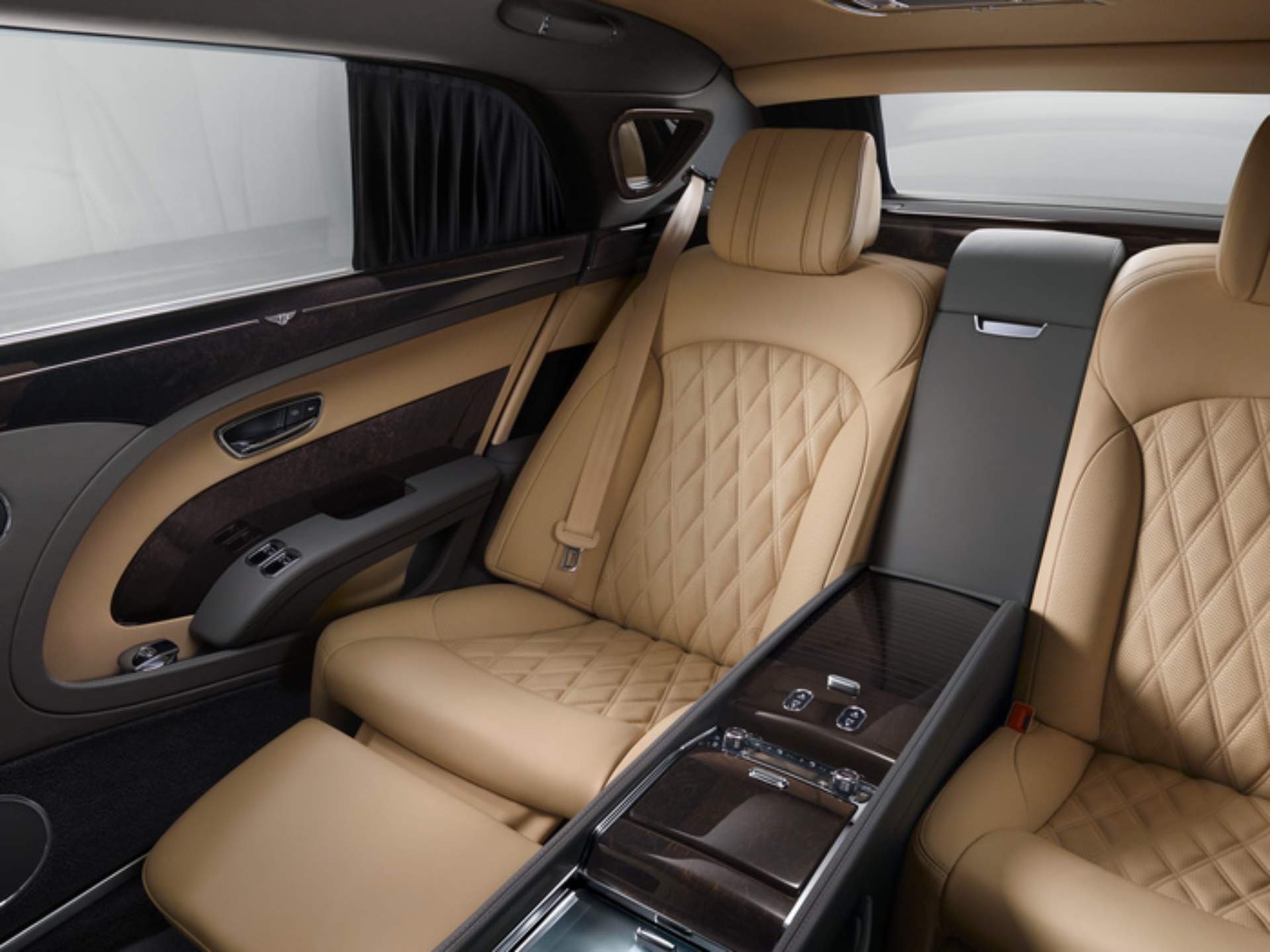 Bentley Mulsanne EWB 3 Bentley Bringing Super-Fast In-Car WiFi System To All Its Models In 2019