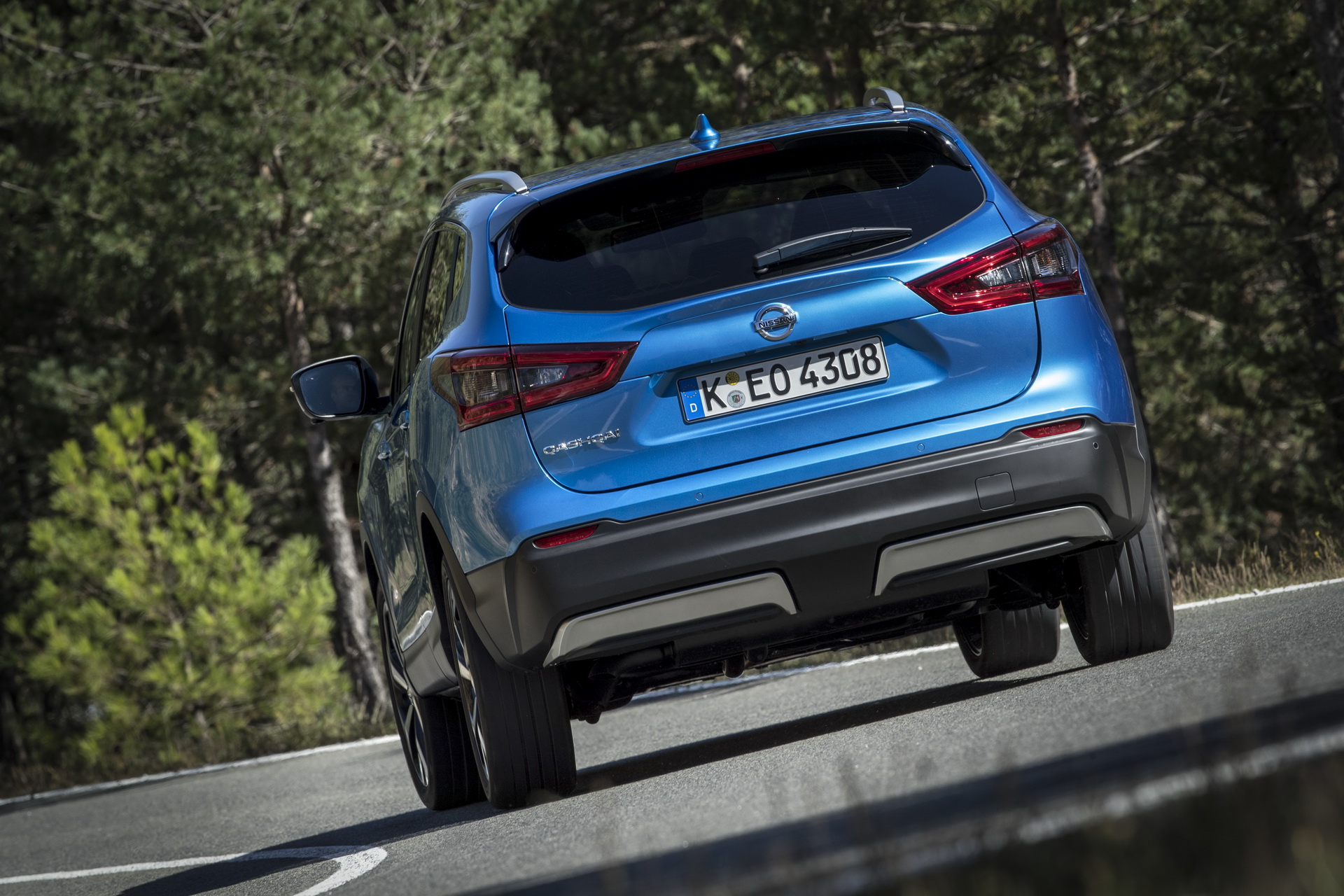 2019-Nissan-Qashqai-14 2019 Nissan Qashqai Gets New Turbo Petrol Units, DCT ‘Box And Infotainment System