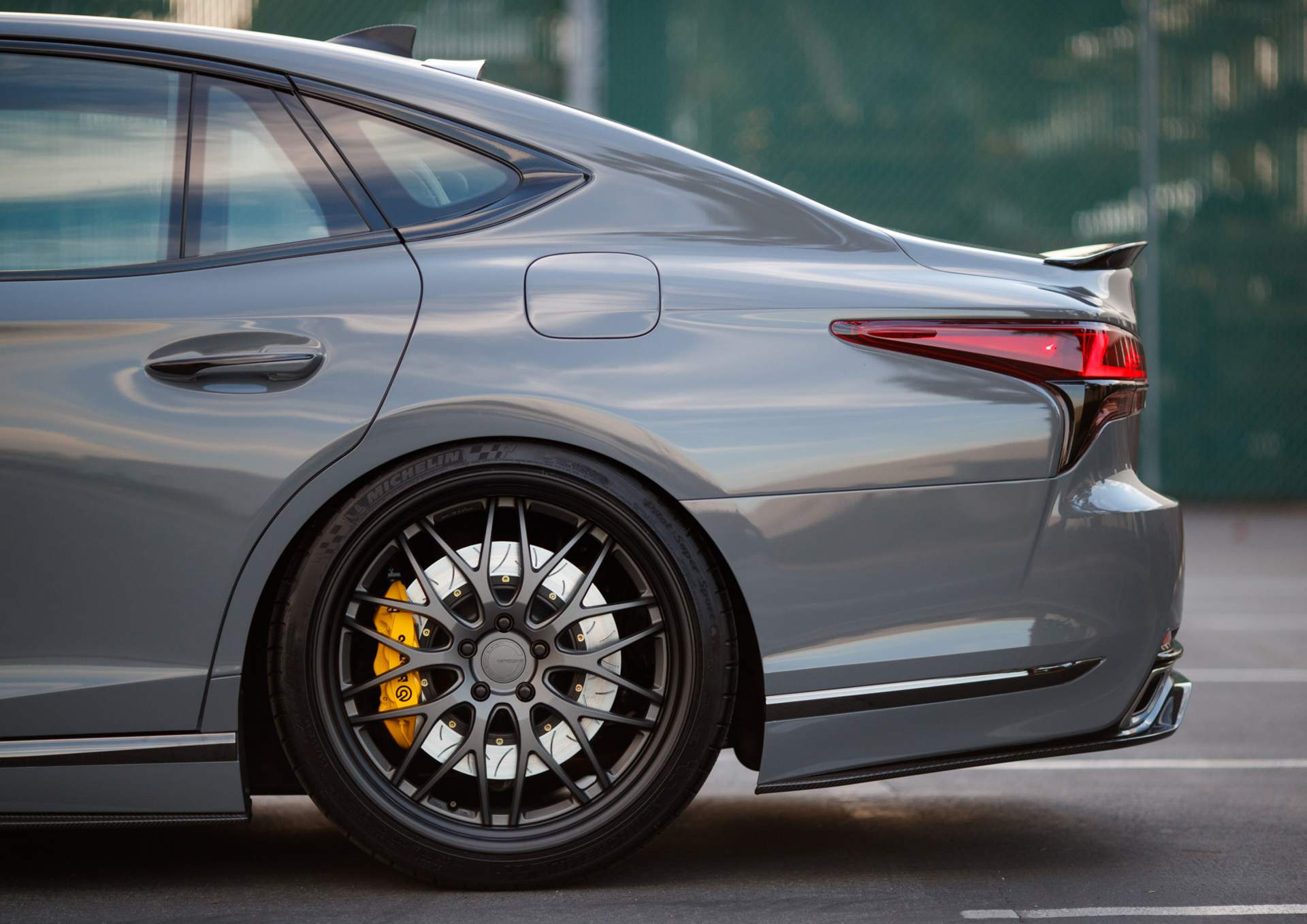 2019 Lexus LS Custom Concept 4 2019 Lexus ES Custom Concept Has A Wine Cellar In Its Trunk